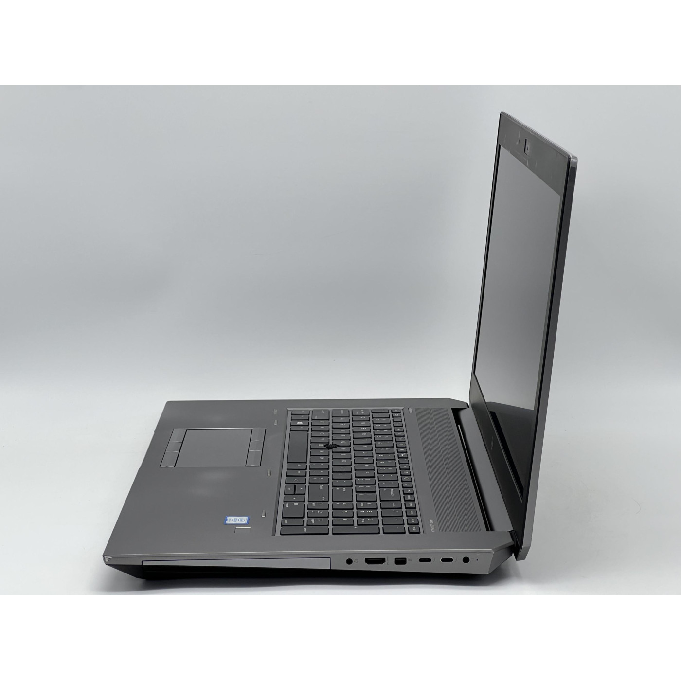 Ноутбук HP 17.3 ZBook 17 G5 FHD IPS/Intel Core i5-8400H/16GB/480GB SSD/NVIDIA Quadro P2000/DOS/Silver (SH2608448) Б/у