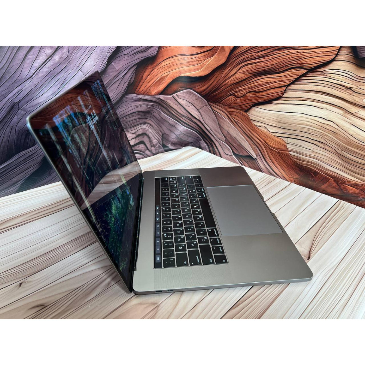 Ноутбук Apple 15