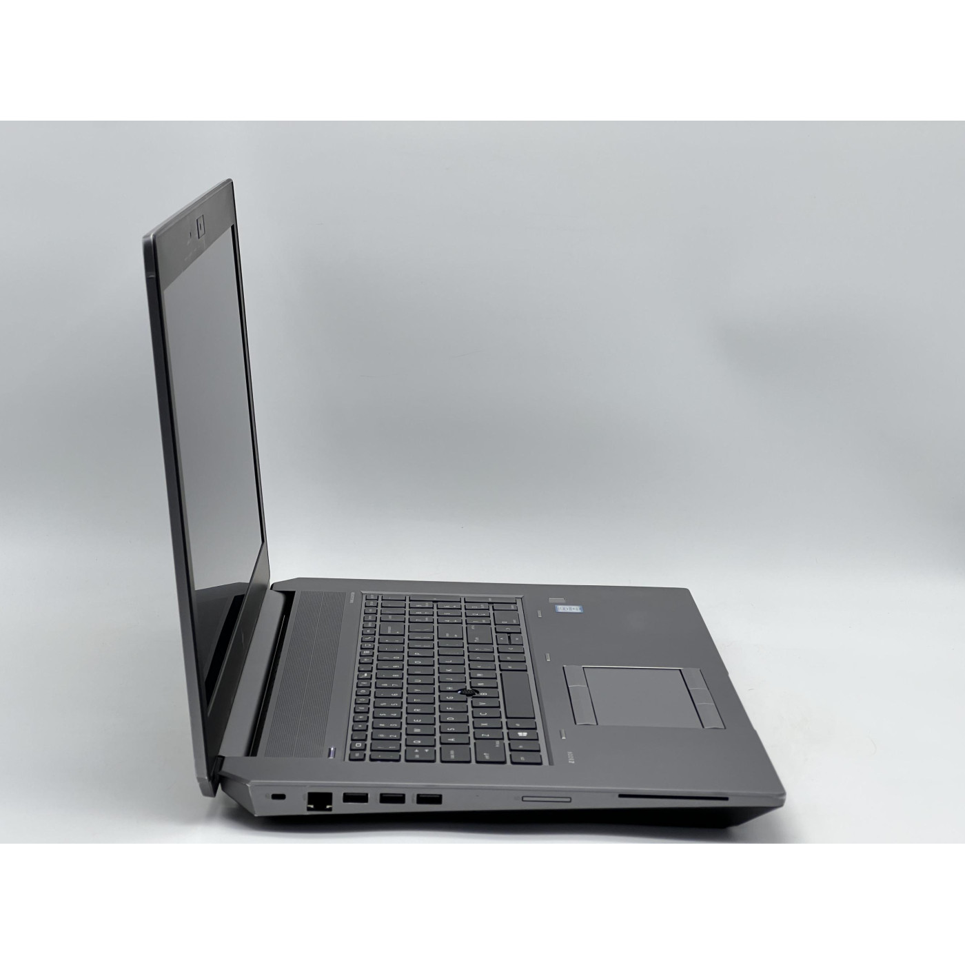 Ноутбук HP 17.3 ZBook 17 G5 FHD IPS/Intel Core i5-8400H/16GB/480GB SSD/NVIDIA Quadro P2000/DOS/Silver (SH2609437) Б/у