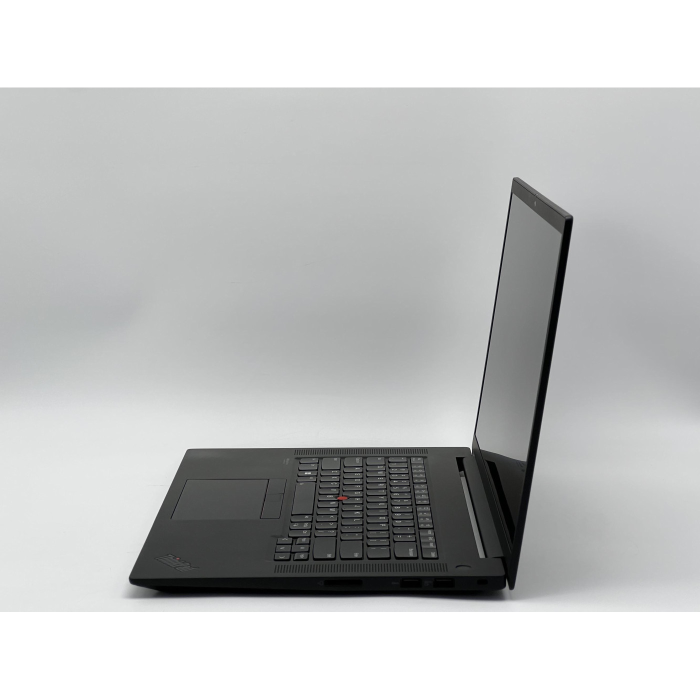Ноутбук Lenovo 16