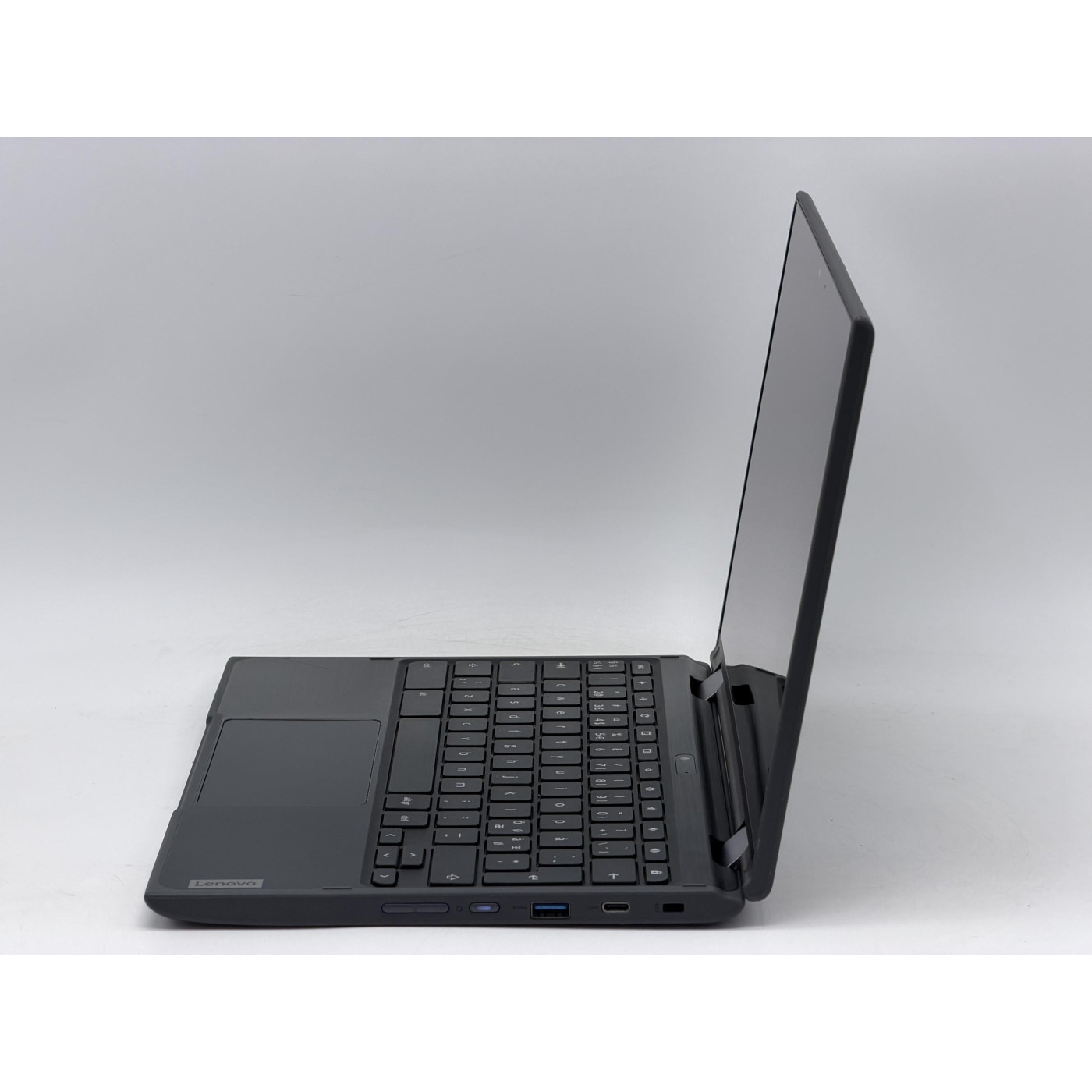 Ноутбук Lenovo 11.6 300e Chromebook 2nd Gen 2 in 1 HD IPS Touch/Intel Celeron N4100/8GB/32GB eMMC/Intel UHD Graphics 600/Chrome OS/Black (2609784) Б/у