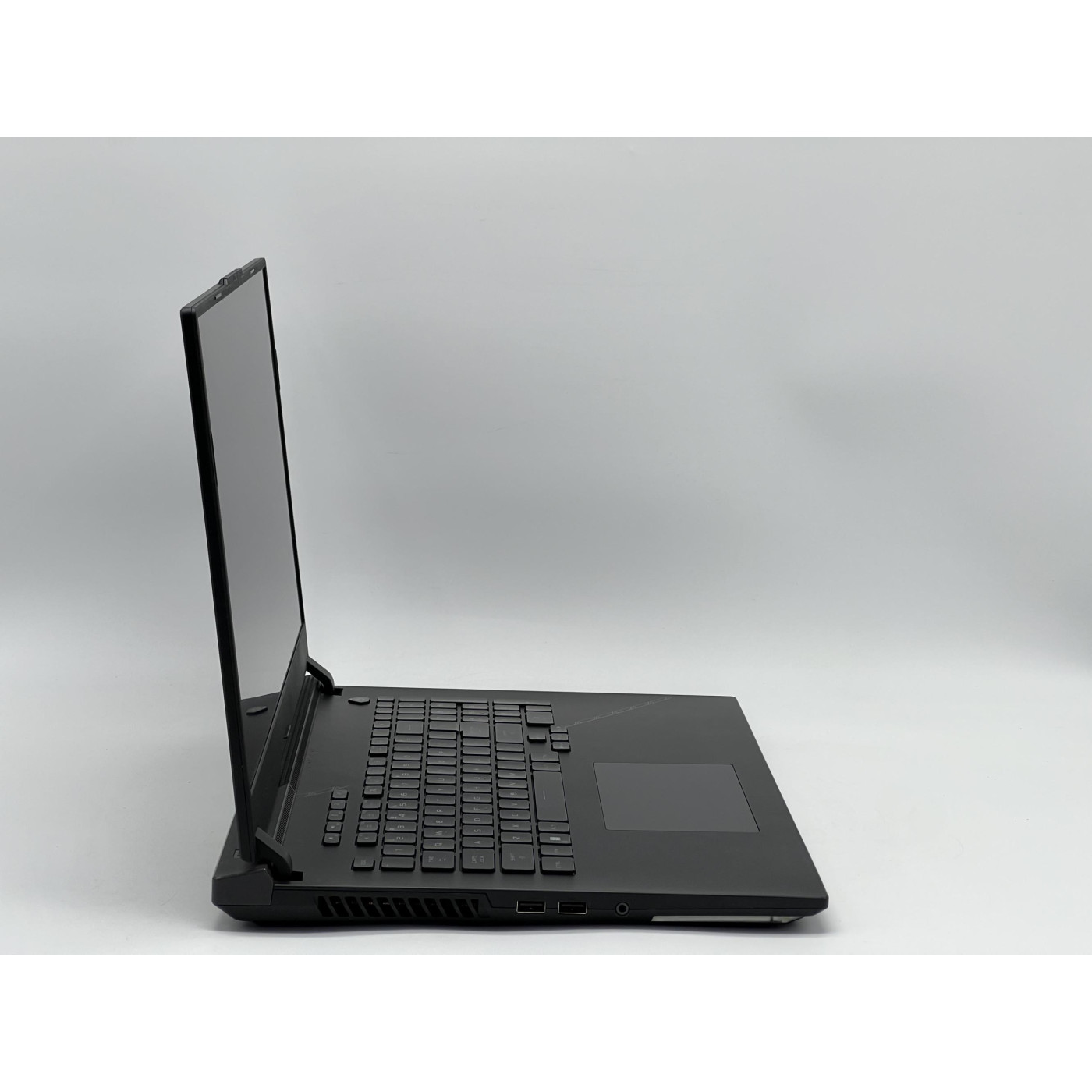 Ноутбук ASUS ROG Strix G733PYV-XH97, AMD Ryzen 9 7945HX, 32 GB, 960 GB, NVIDIA GeForce RTX 4090, 2560x1440, IPS (SH2604227) Б/в