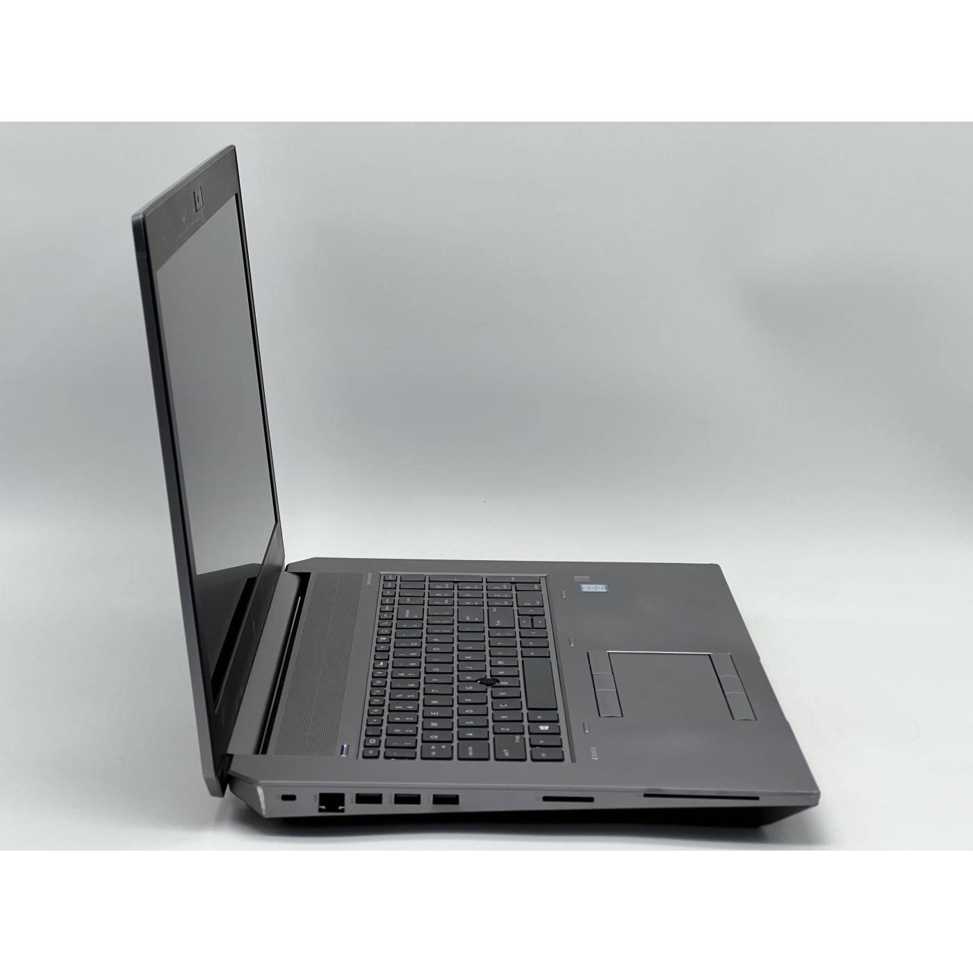 Ноутбук HP 17.3 ZBook 17 G5 FHD IPS/Intel Core i5-8400H/16GB/480GB SSD/NVIDIA Quadro P2000/DOS/Silver (SH2609968) Б/у