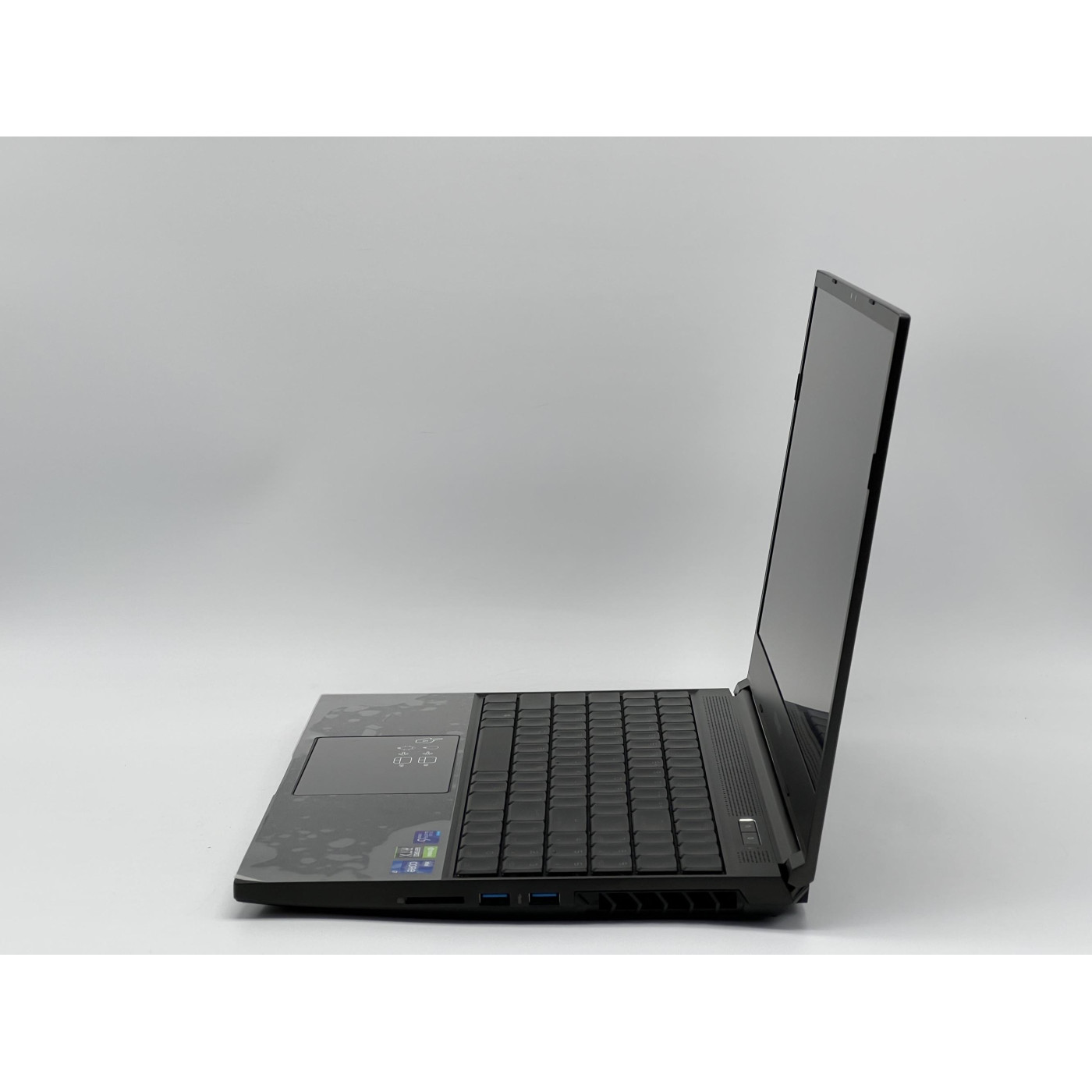 Ноутбук CyberPowerPC 15.6