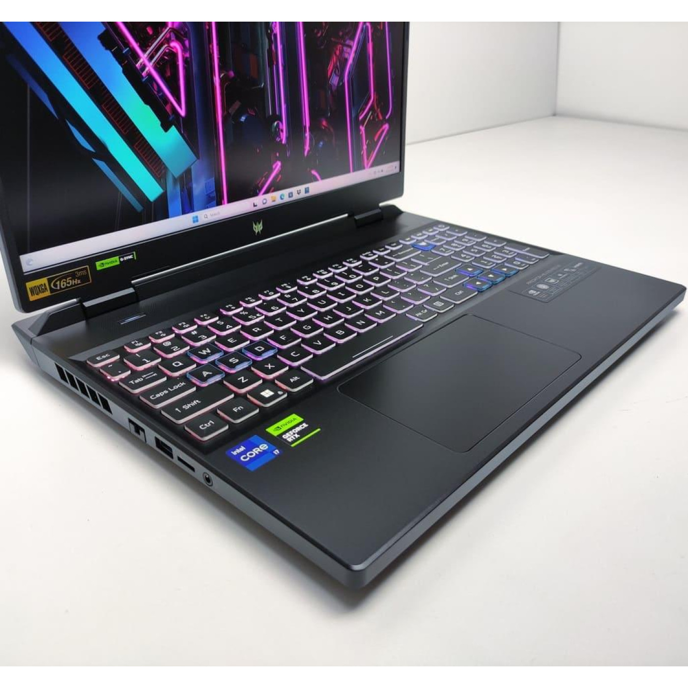 Ноутбук Acer 16 Predator Helios PHN16-71 2K IPS 165Hz/ i7-13700HX/ 16GB/ SSD 1TB/ RTX 4060 8GB/Win11/black (NH.QMBAA.001) (8485) FR