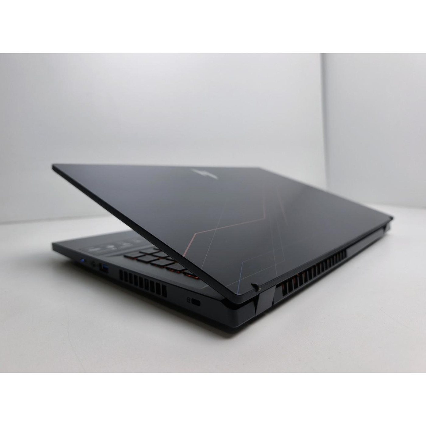 Ноутбук Acer 15.6 Nitro V 15 ANV15-51 FHD IPS 165Hz/Intel Core i5-13420H/16GB/512GB SSD/NVIDIA GeForce RTX 4050 6GB/DOS/Obsidian Black (14219) Б/в