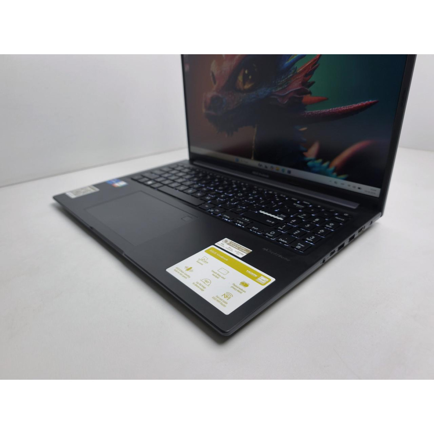 Ноутбук ASUS 16 VivoBook 16 WUXGA IPS/Intel Core i7-1355U/16GB/512GB SSD/Intel Iris Xe Graphics/DOS/Black (14217) Б/у
