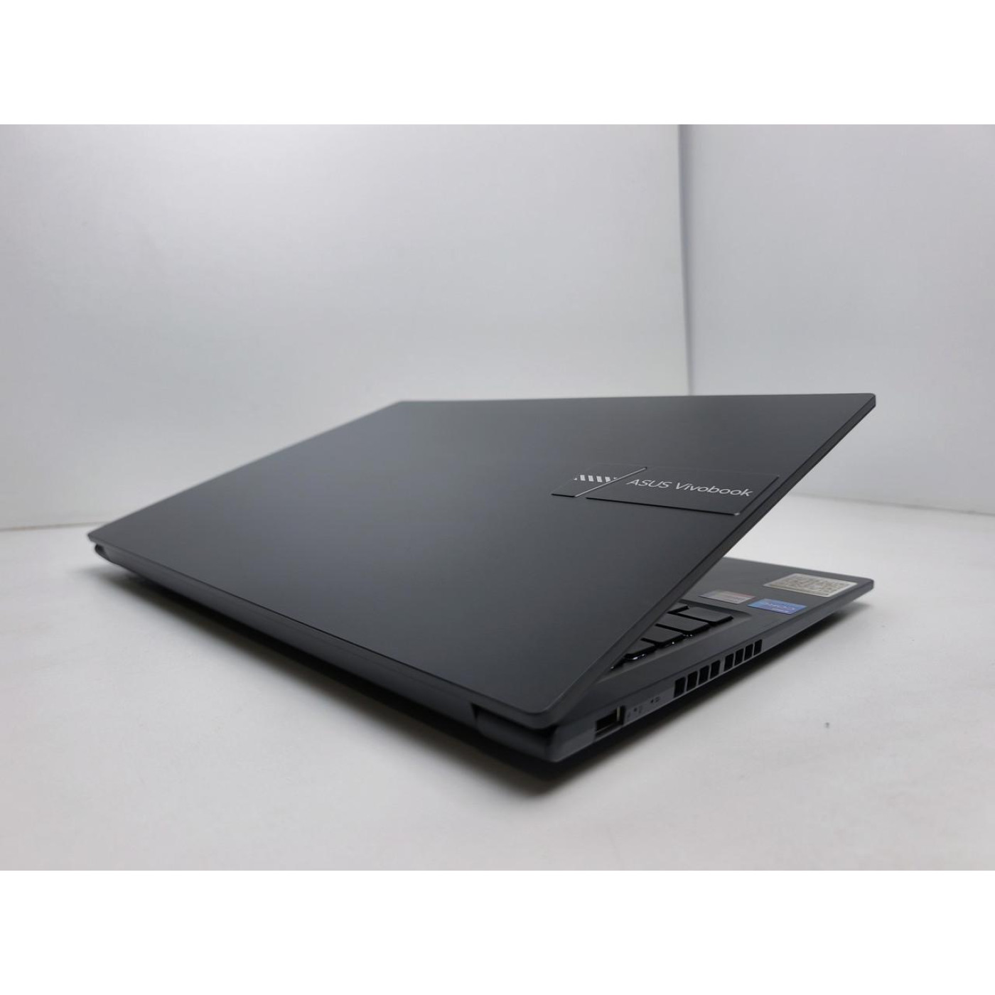 Ноутбук ASUS 16 Vivobook 16 X1605VA WUXGA IPS/Intel Core i7-1355U/16GB/512GB SSD/Intel Iris Xe Graphics/DOS/Indie Black (13905) Б/в