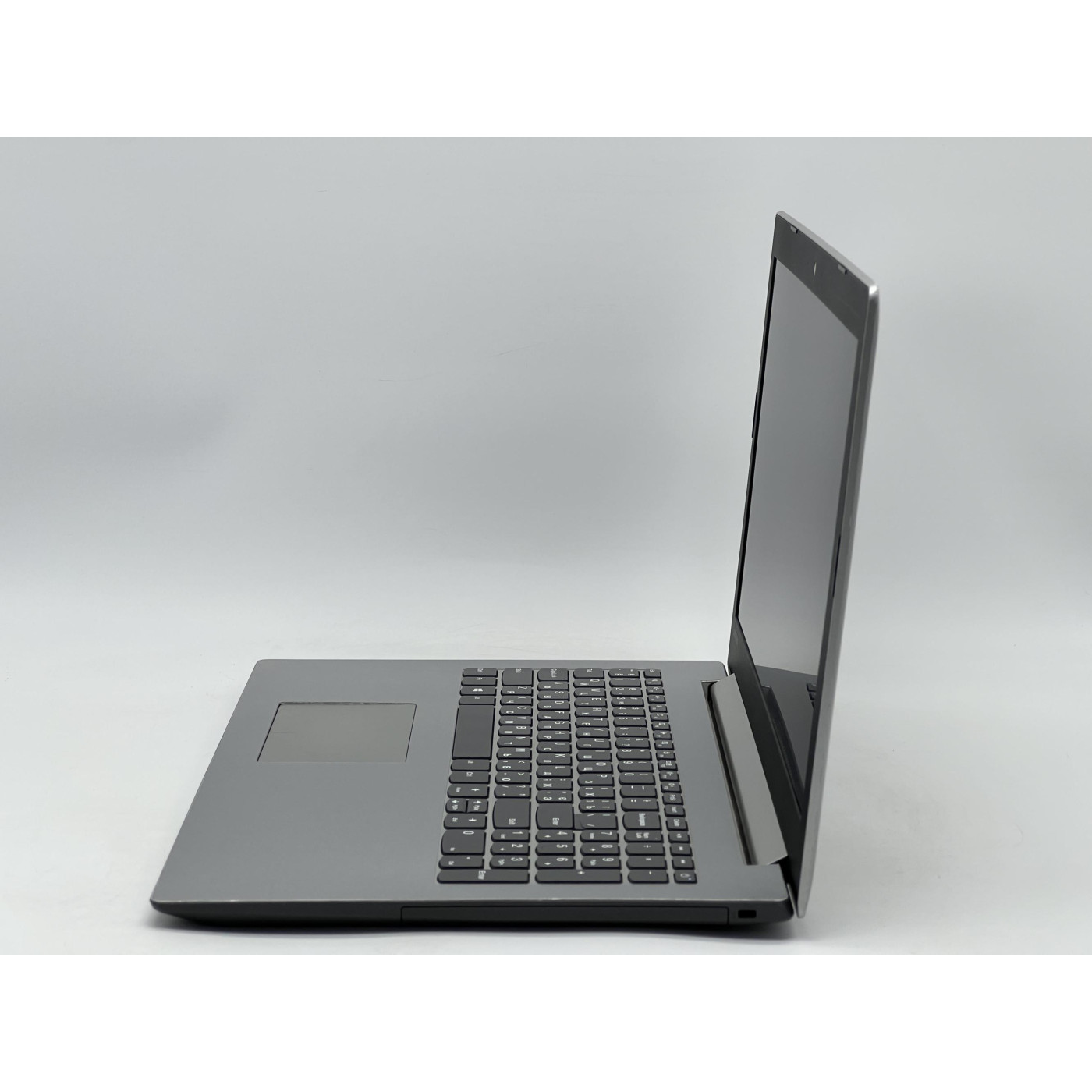 Ноутбук Lenovo 15.6 IdeaPad 320-15IAP HD TN/Intel Celeron N3350/4GB/120GB SSD/Intel HD Graphics 500/DOS (DV2608215) Б/у