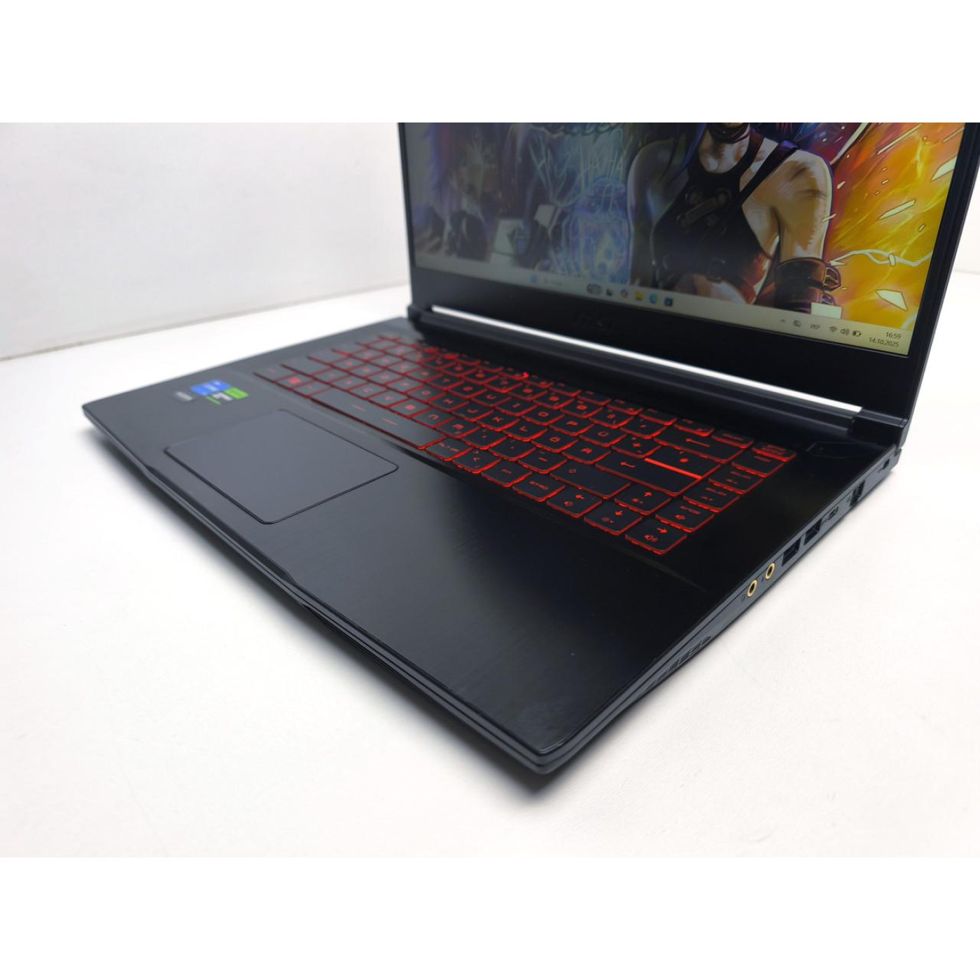 Ноутбук MSI 15.6