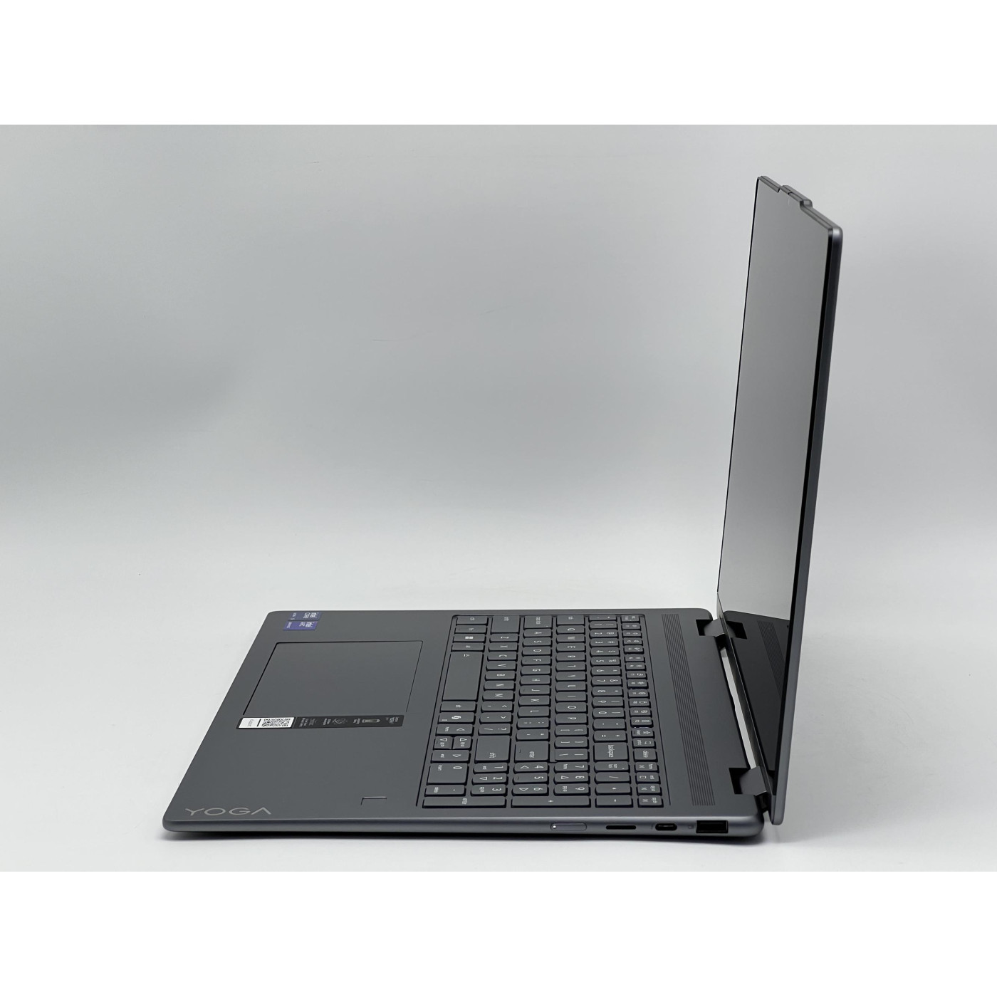 Ноутбук Lenovo 16