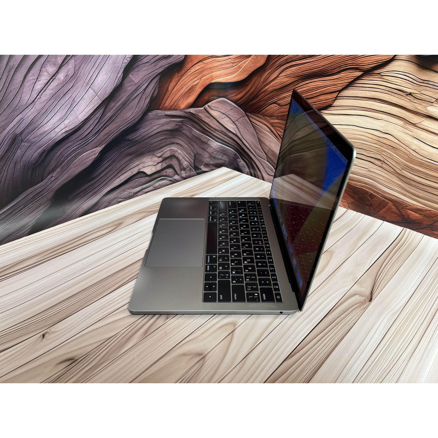 Ноутбук Apple 13