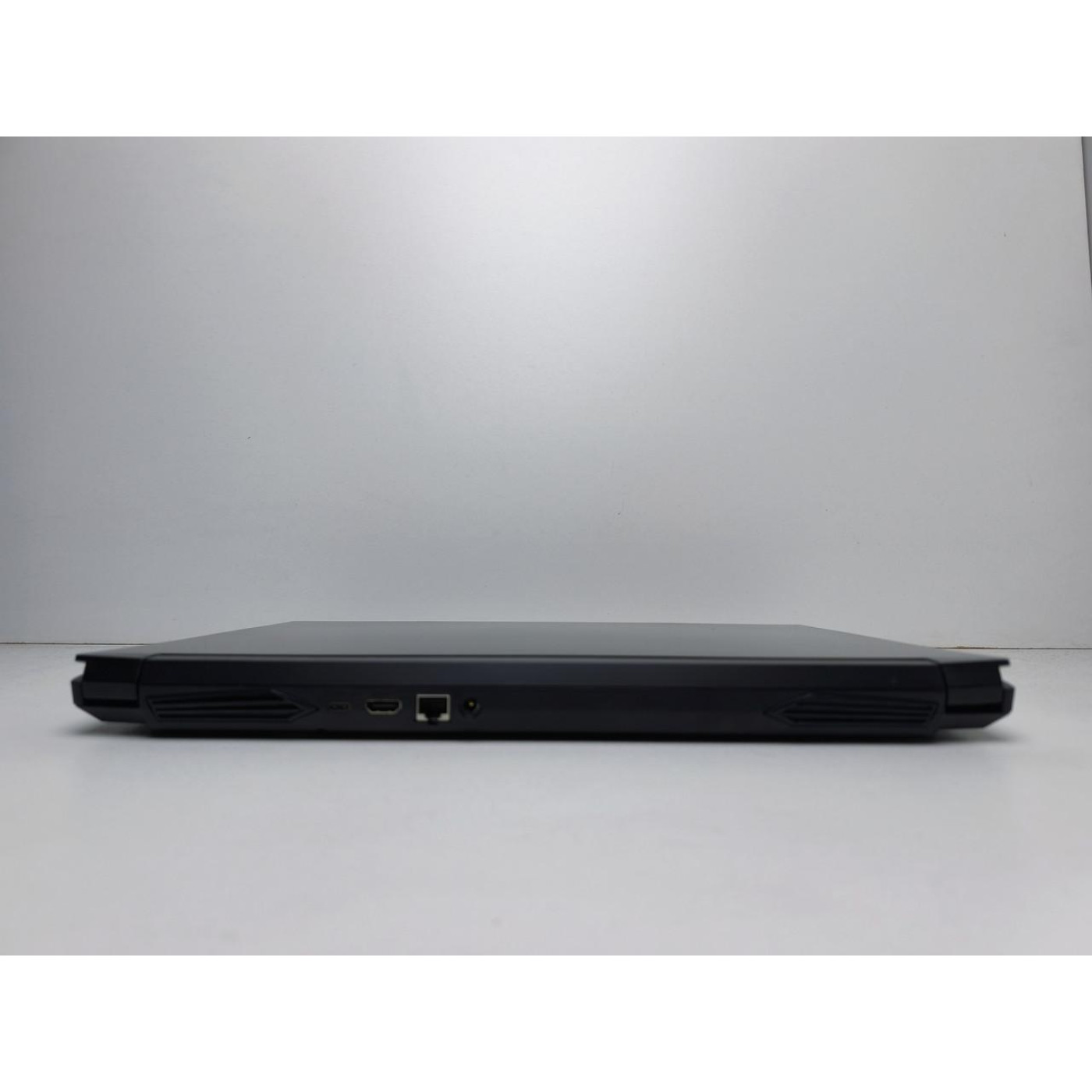 Ноутбук Clevo 17.3 FHD IPS/Intel Core i7-9750H/16GB/256GB SSD/NVIDIA GeForce GTX 1660 Ti 6GB/DOS/Black (13447) Б/в