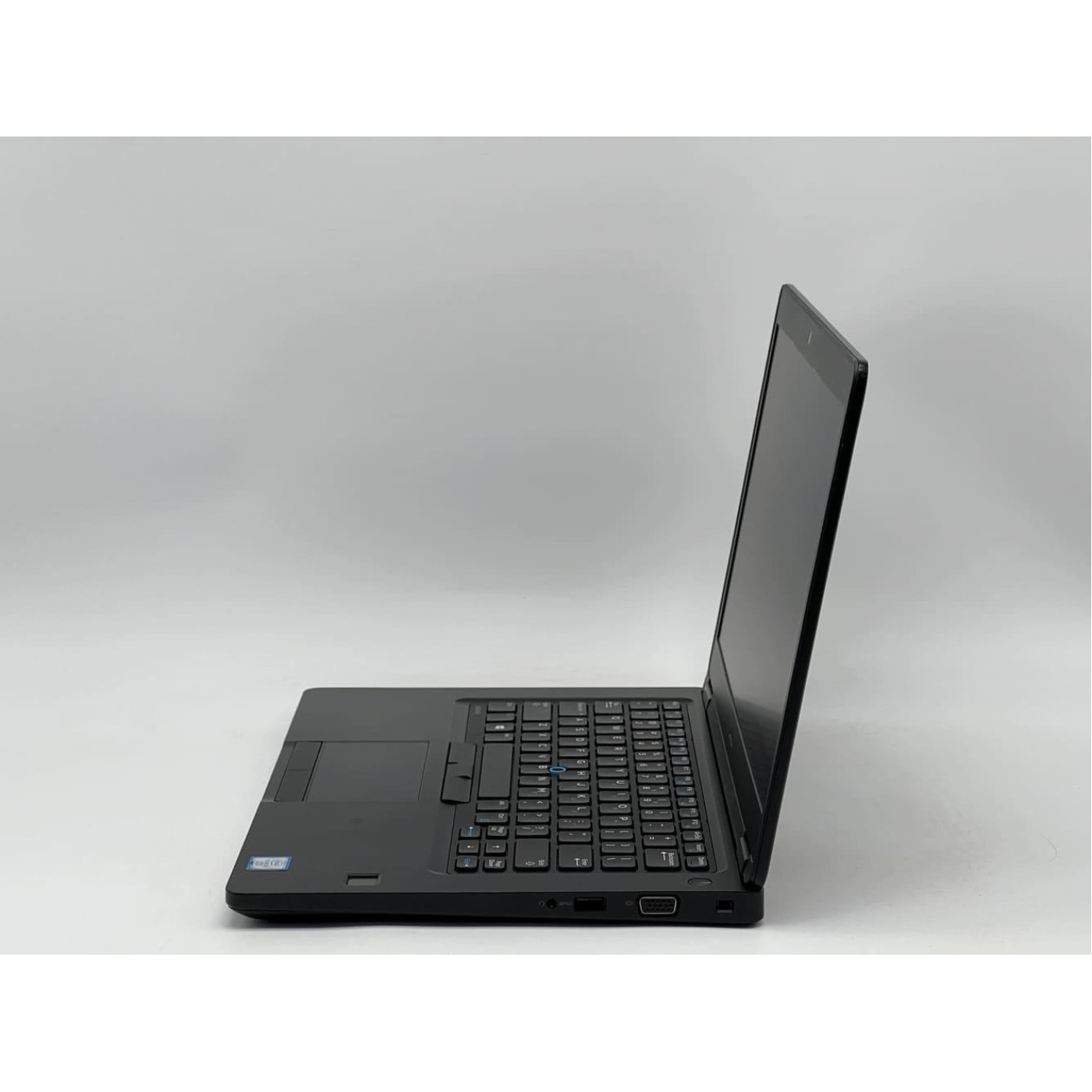 Ноутбук Dell 14.0 Latitude 5480 FHD IPS/Intel Core i5-6300U/8GB/240GB SSD/Intel HD Graphics 520/DOS/Black (SH2608978) Б/в