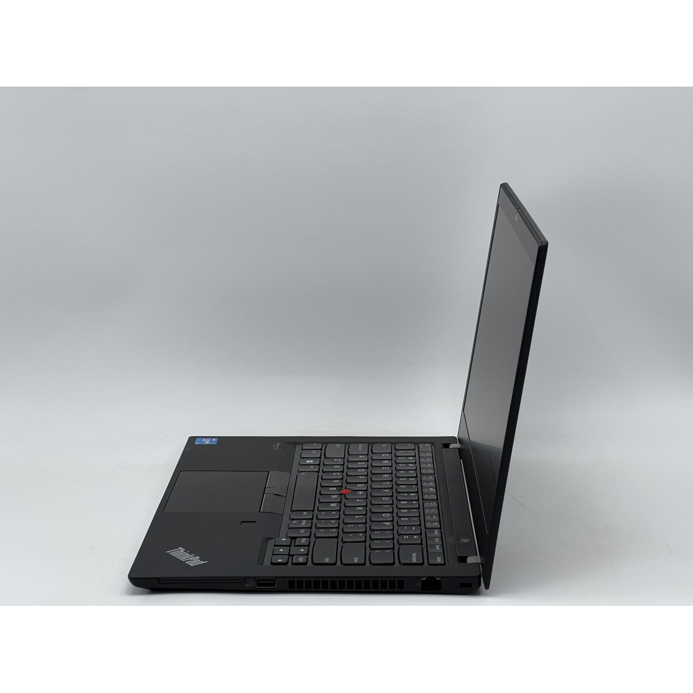 Ноутбук Lenovo 14 ThinkPad T14 Gen 2 FHD IPS/Intel Core i5-1145G7/16GB/480GB SSD/Intel Iris Xe Graphics/DOS/Black (SH2608461) Б/у