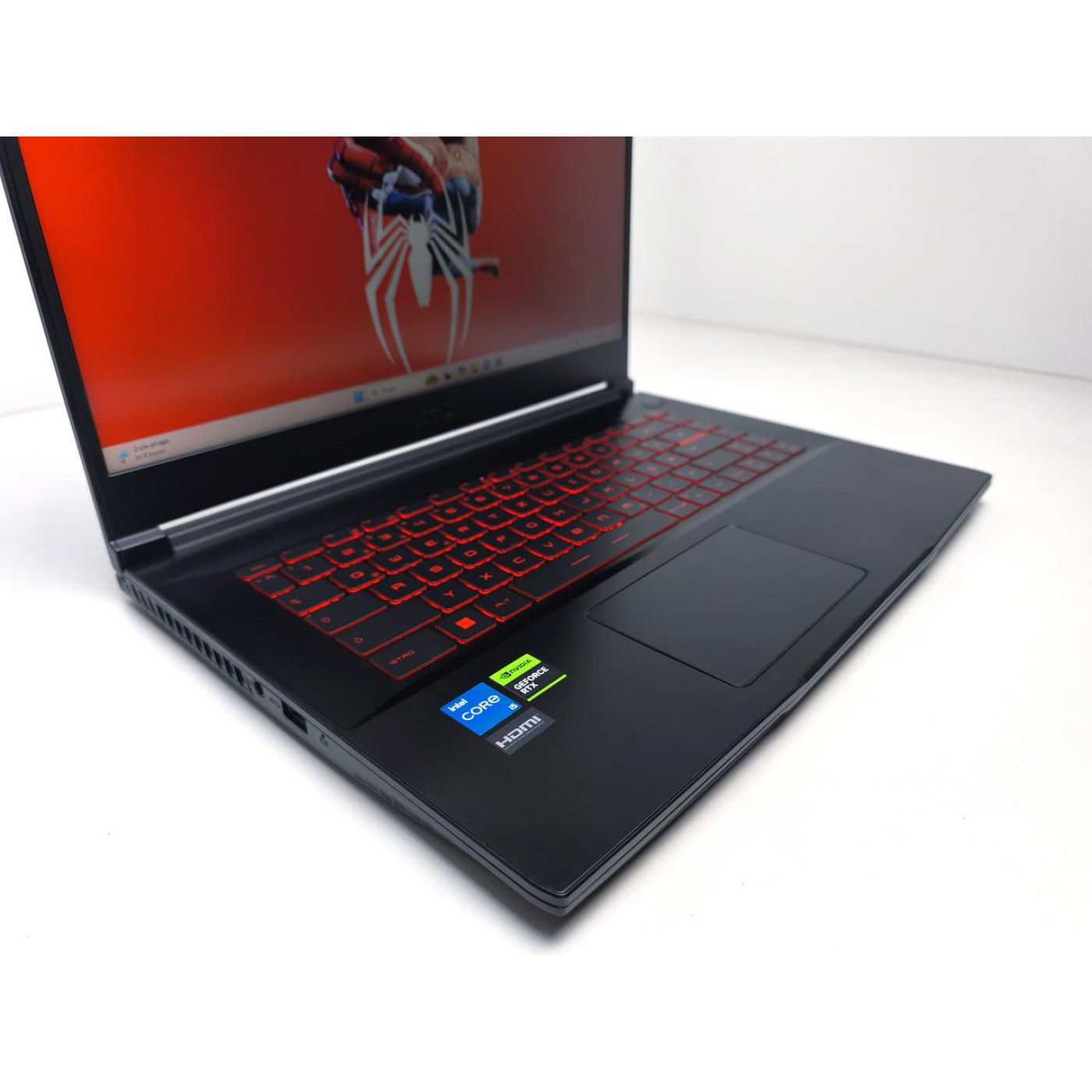 Ноутбук MSI 15.6