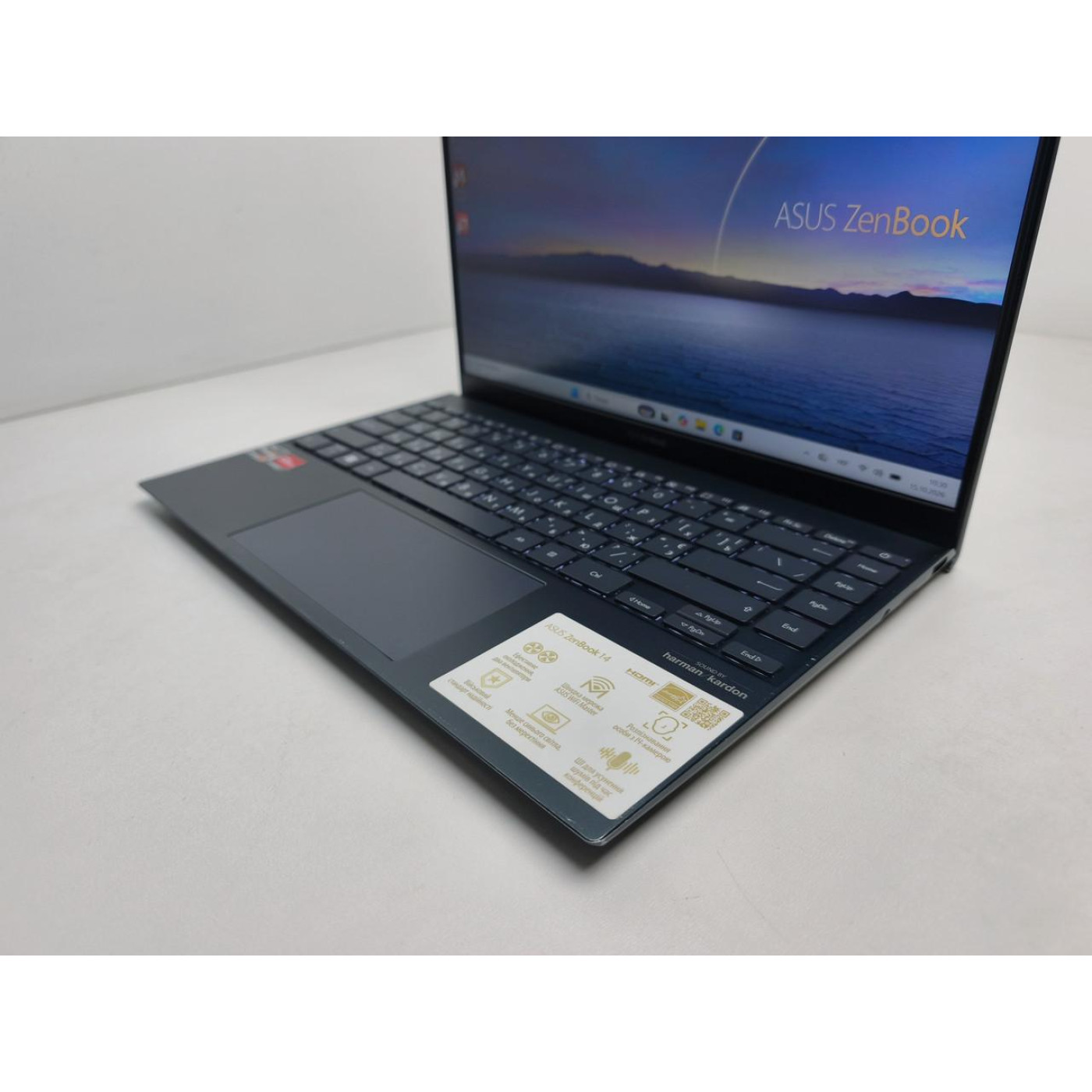 Ноутбук ASUS 14 ZenBook 14 FHD IPS/Intel Core i7-1065G7/16GB/512GB SSD/Intel Iris Plus Graphics/DOS/Gray (14529) Б/у