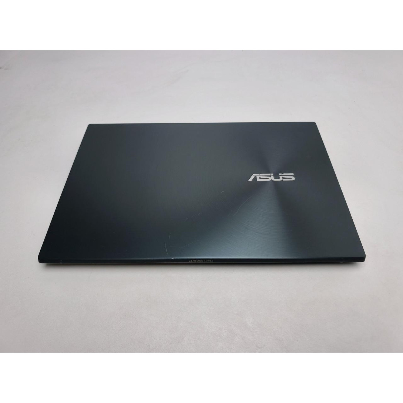 Ноутбук ASUS 14 ZenBook 14 FHD IPS/Intel Core i7-1065G7/16GB/512GB SSD/Intel Iris Plus Graphics/DOS/Gray (14529) Б/у