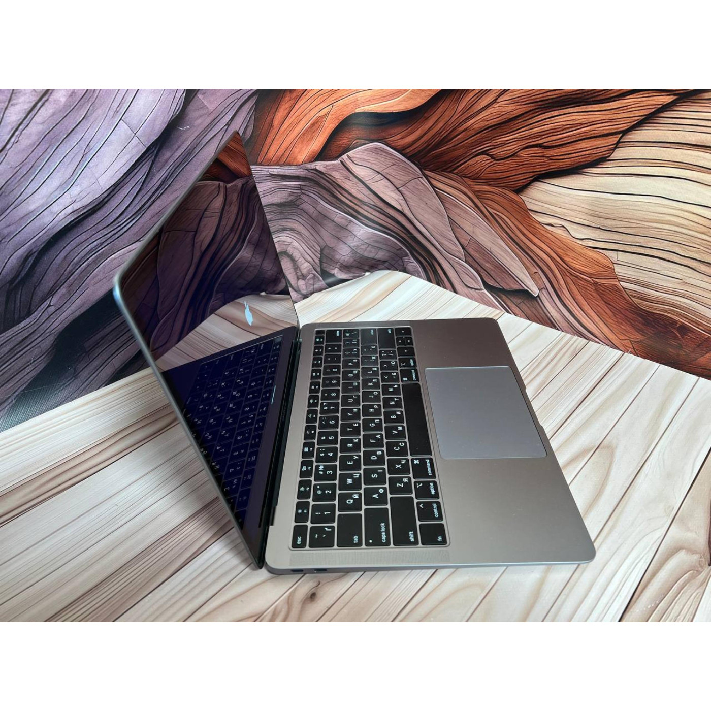 Ноутбук Apple 13