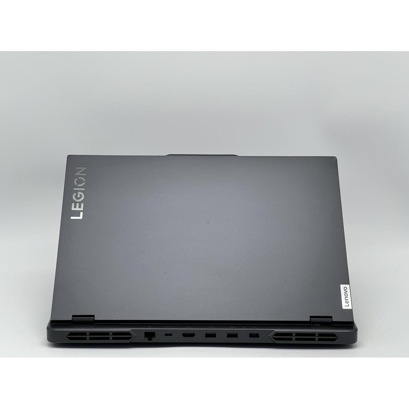 Ноутбук Lenovo 16