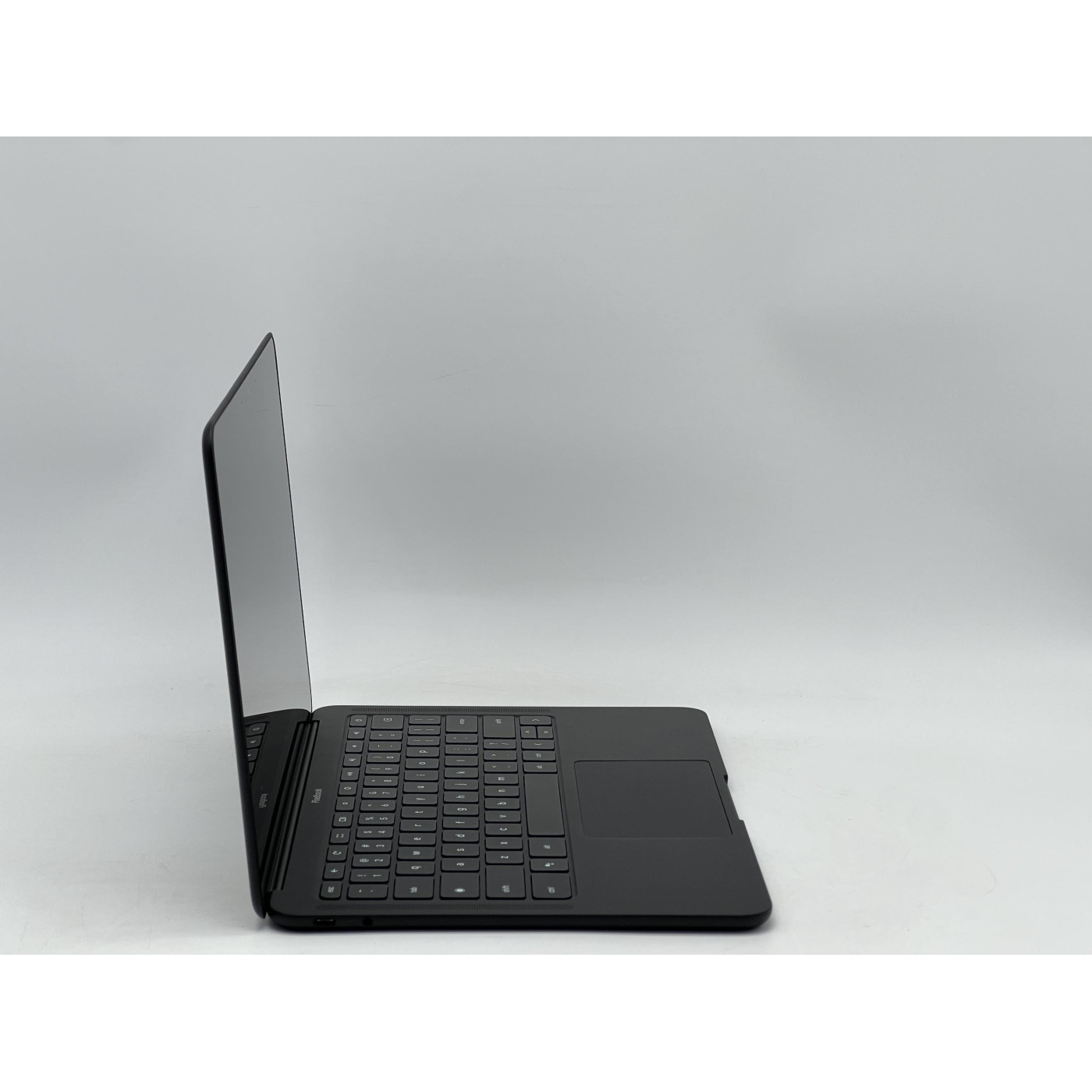 Ноутбук Google 13.3 Pixelbook Go 1536x864 IPS Touch/Intel Core m3-8100Y/8GB/64GB SSD/Intel HD Graphics 615/ChromeOS/Black (SH26071043) Б/в