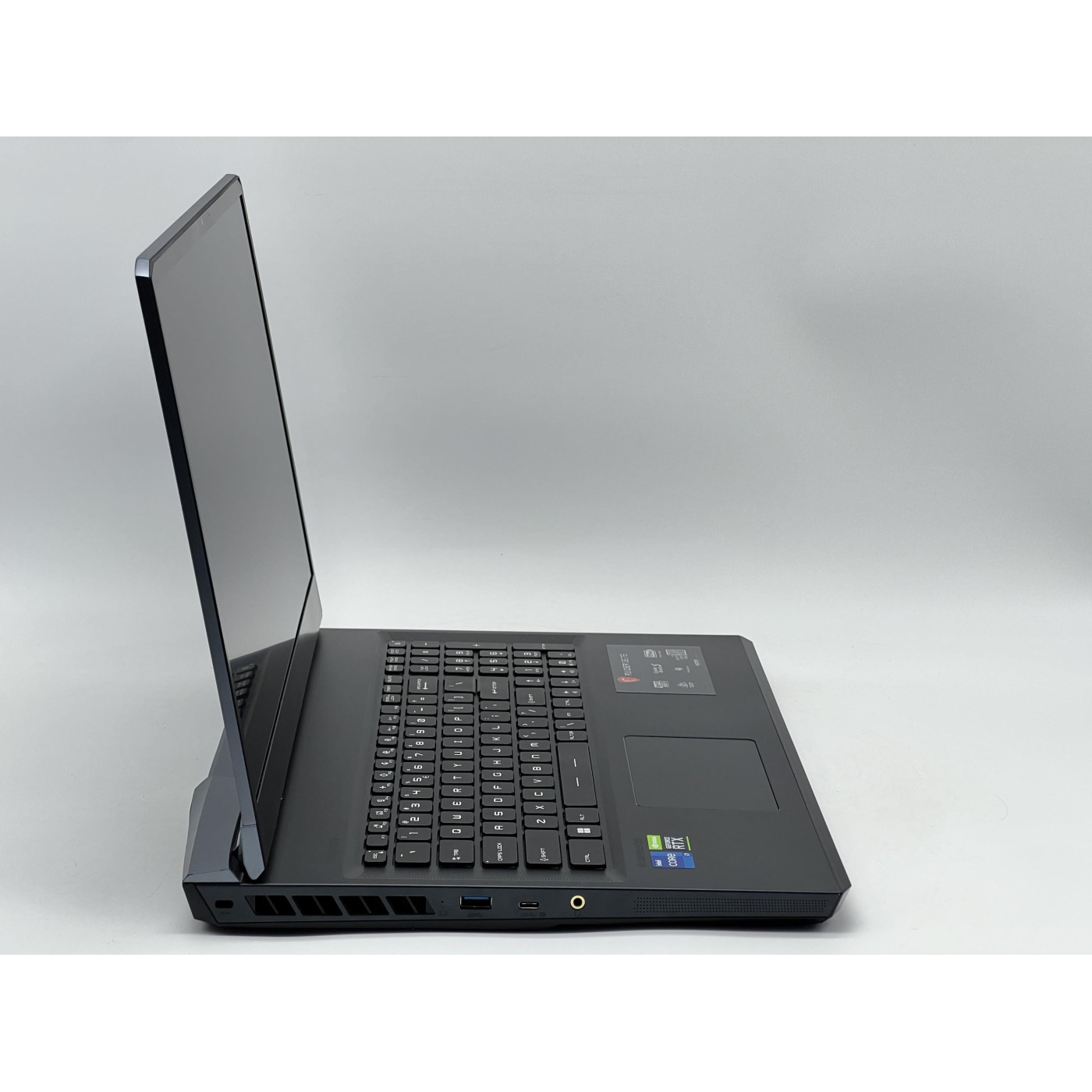 Ноутбук MSI 17.3 Raider GE76 FHD IPS 144Hz/Intel Core i7-12700H/16GB/960GB SSD/NVIDIA GeForce RTX 3060 6GB/DOS/Titan Dark Gray (SH2505278) Б/у