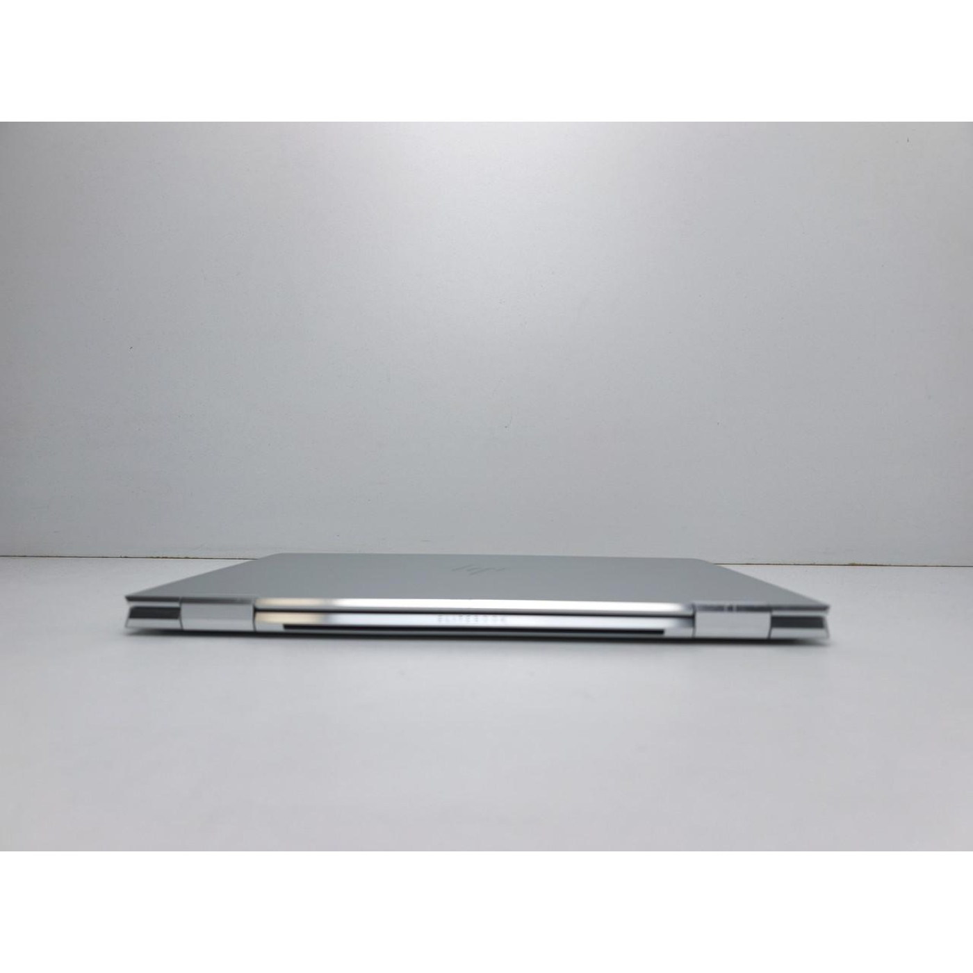 Ноутбук Hewlett Packard 13.3 HP EliteBook x360 1030 G7 FHD IPS Touch/Intel Core i7-10610U/16GB/512GB SSD/Intel UHD Graphics/DOS/Silver (14649) Б/у