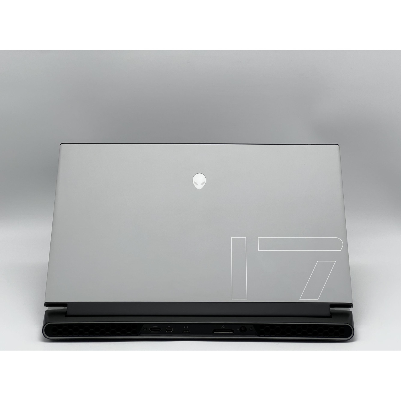 Ноутбук Dell 17.3