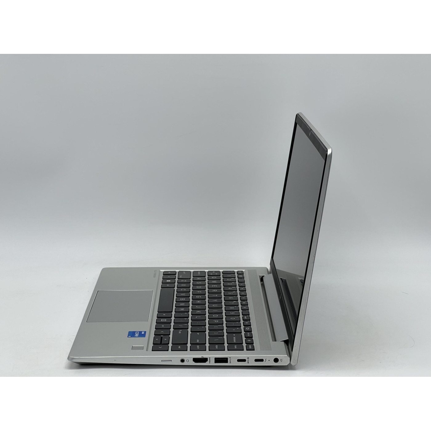 Ноутбук HP 14 EliteBook 640 G10 FHD IPS/Intel Core i5-1335U/16GB/240GB SSD/Intel UHD Graphics/DOS/Silver (SH2608380) Б/в