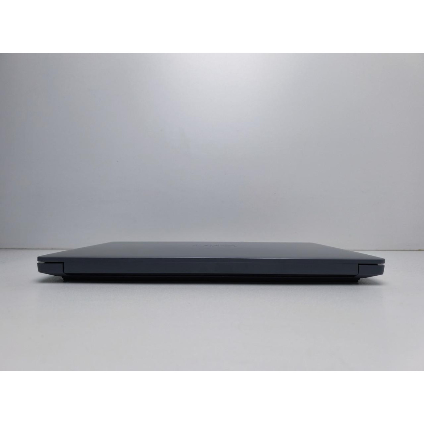 Ноутбук Lenovo 15.6 LOQ 15IAX9E FHD IPS 144Hz/Intel i5-12450HX/16GB/512SSD/RTX 3050 6GB/DOS (83LK00CVUS)