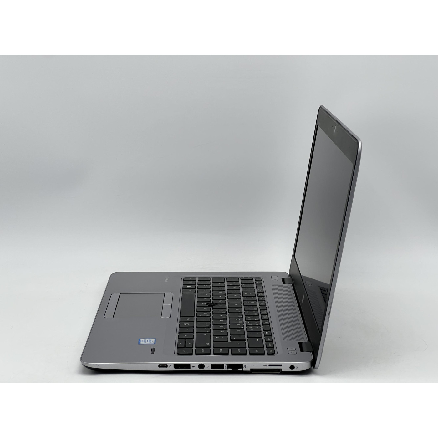 Ноутбук HP 14 EliteBook 840 G3 FHD TN/Intel Core i5-6200U/8GB/120GB SSD/Intel HD Graphics 520/DOS/Black (DV2608237) Б/у