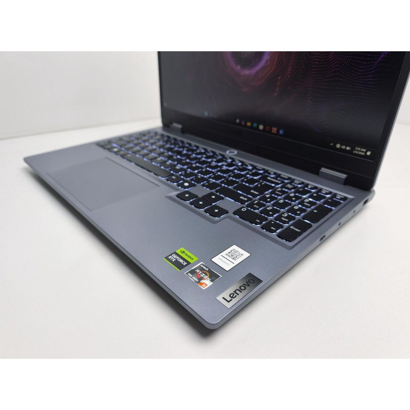 Ноутбук Lenovo 15.6 LOQ 15ARP9 FHD IPS 144Hz/Ryzen 5 7235HS/16GB/512SSD/RTX 4050 6GB/DOS (83JC00LYUS)