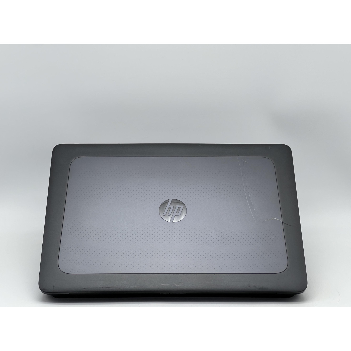 Ноутбук HP 15.6 ZBook 15 G3 FHD TN/Intel Core i7-6820HQ/16GB/480GB SSD/NVIDIA Quadro M2000M/DOS/Silver (SH26081012) Б/в