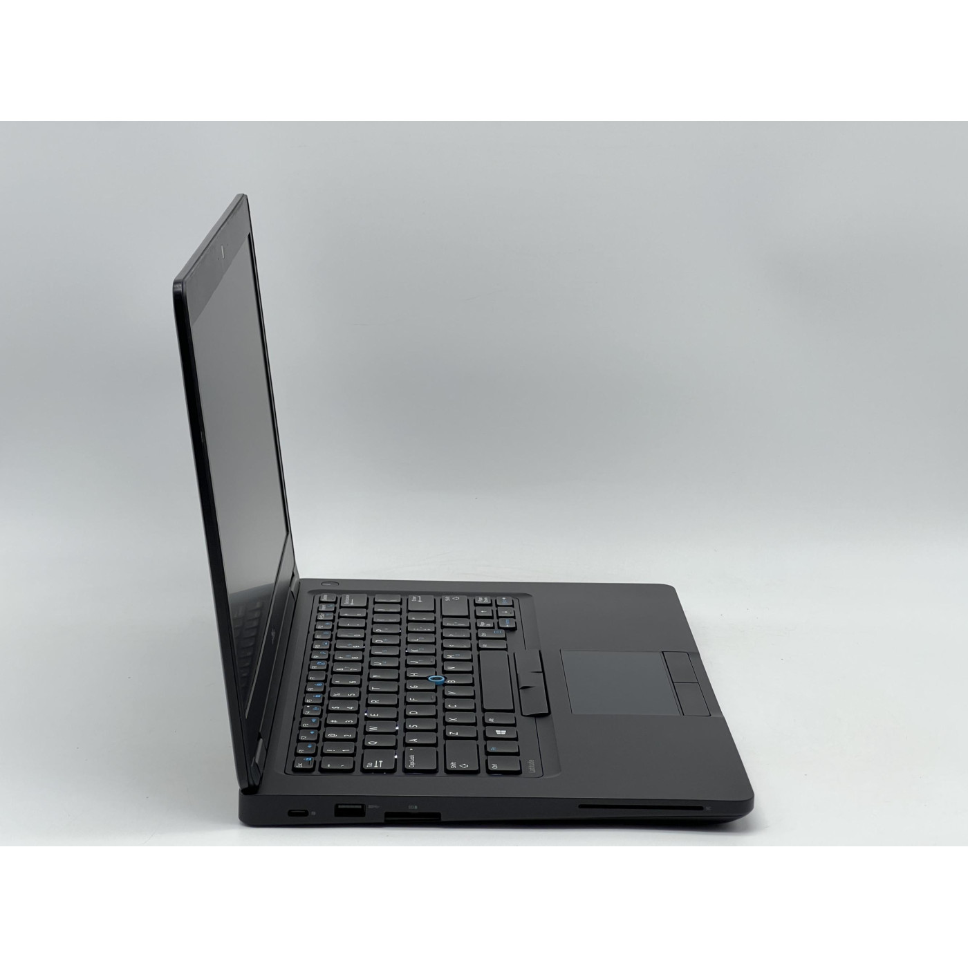 Ноутбук Dell 14 Latitude 5480 HD TN/Intel Core i5-6300U/8GB/120GB SSD/Intel HD Graphics 520/DOS/Black (SH2606573) Б/в