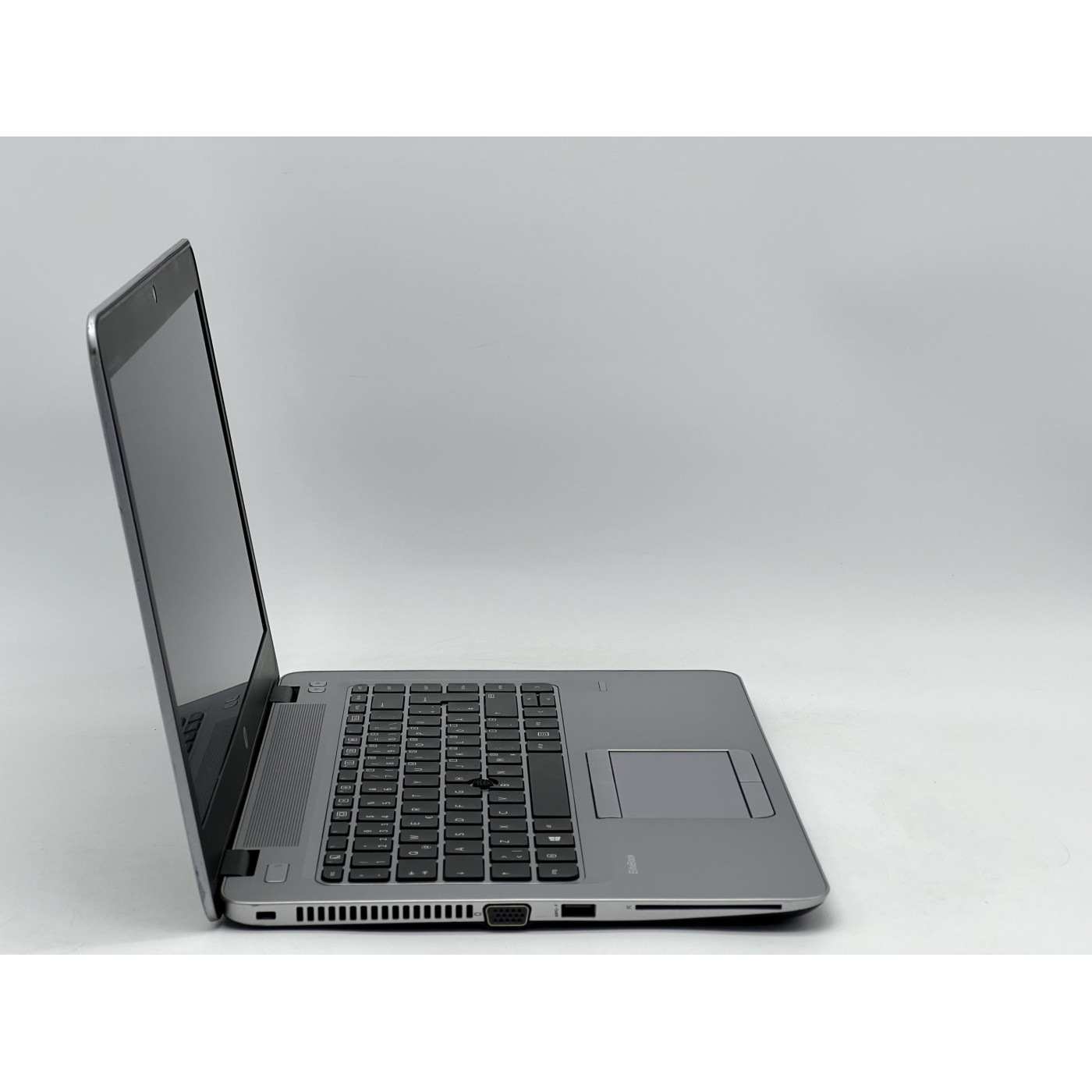 Ноутбук HP 14 EliteBook 840 G3 FHD TN/Intel Core i5-6300U/8GB/120GB SSD/Intel HD Graphics 520/DOS/Black (DV2608234) Б/у