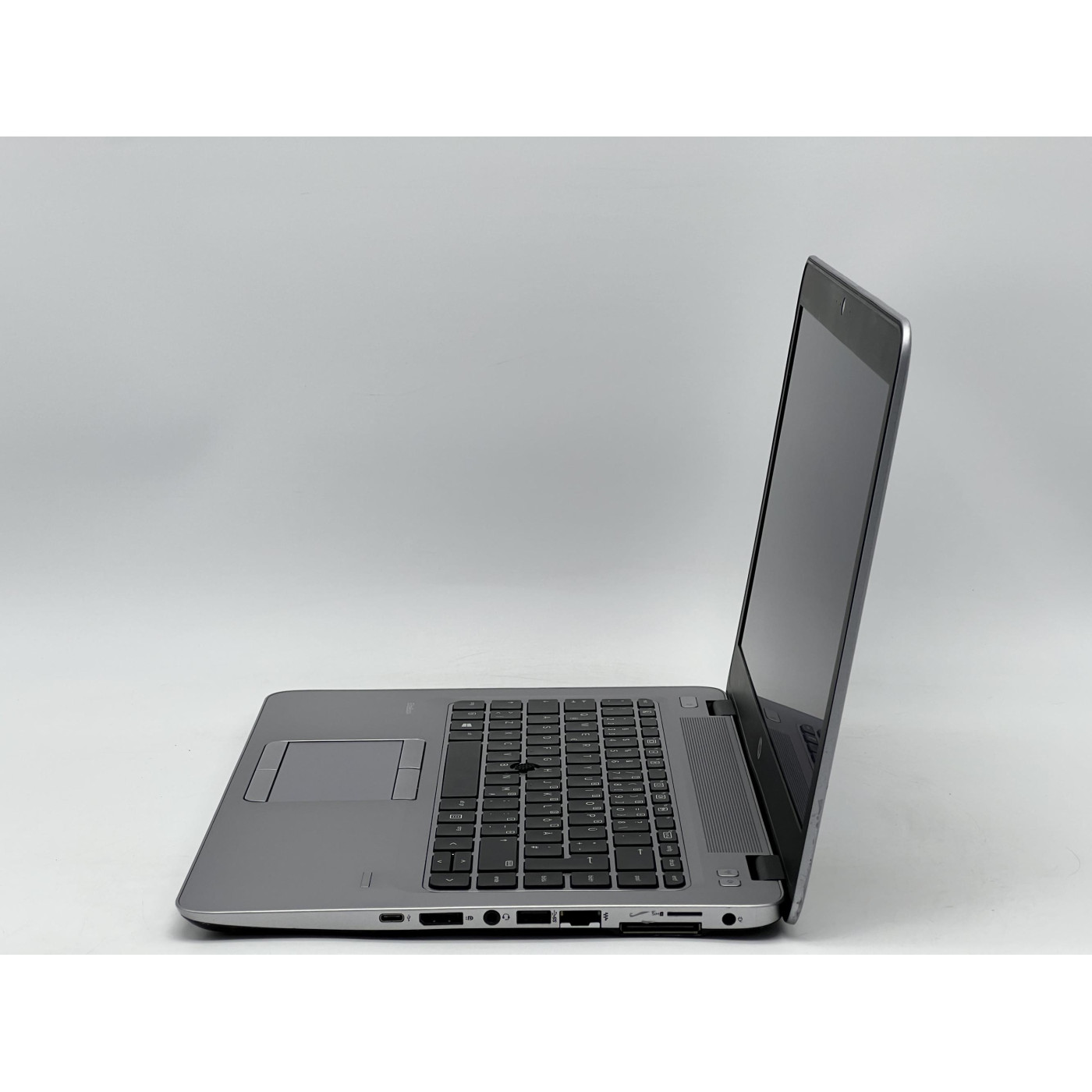 Ноутбук HP 14 EliteBook 840 G3 FHD TN/Intel Core i5-6300U/8GB/120GB SSD/Intel HD Graphics 520/DOS/Black (DV2608234) Б/у