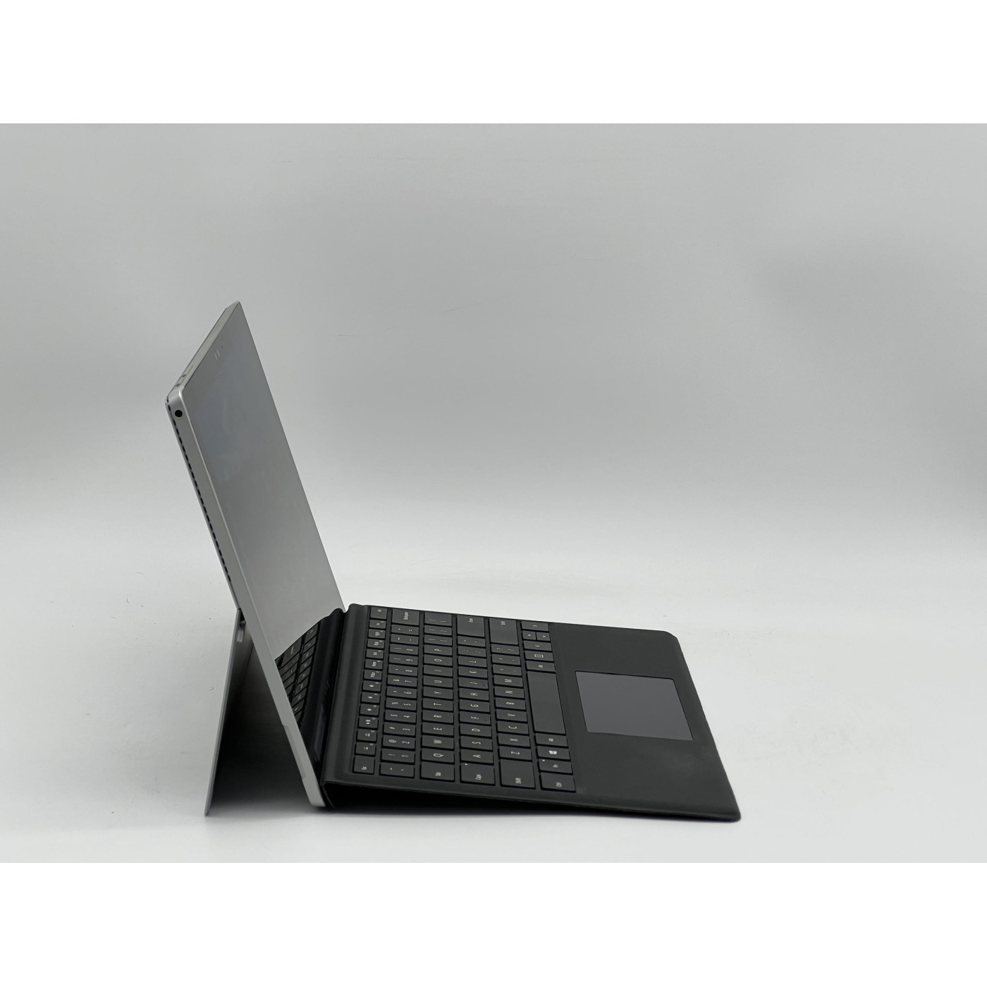 Ноутбук Microsoft 12.5