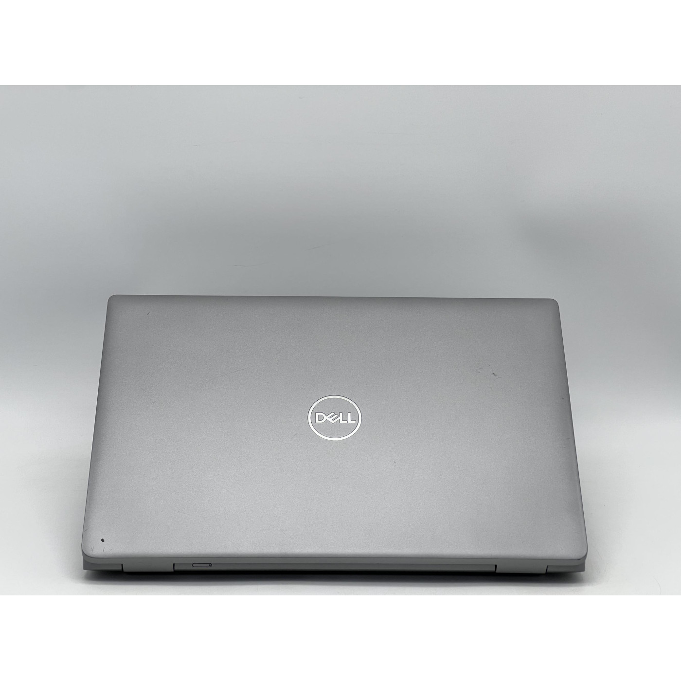Ноутбук Dell 15.6 Latitude 5540 FHD IPS/Intel Core i7-1370P/16GB/480GB SSD/Intel UHD Graphics/DOS/Gray (SH2610146) Б/у