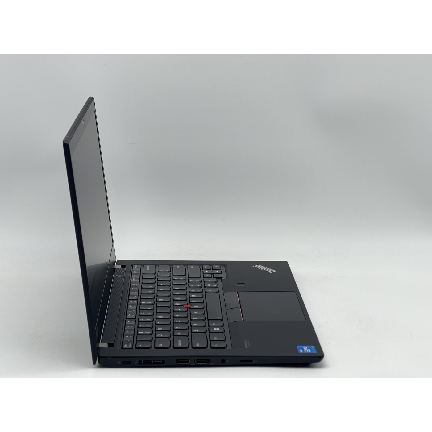 Ноутбук Lenovo 14 ThinkPad T14 Gen 2 FHD IPS/Intel Core i5-1145G7/16GB/240GB SSD/Intel Iris Xe Graphics/DOS/Black (SH26081064) Б/у