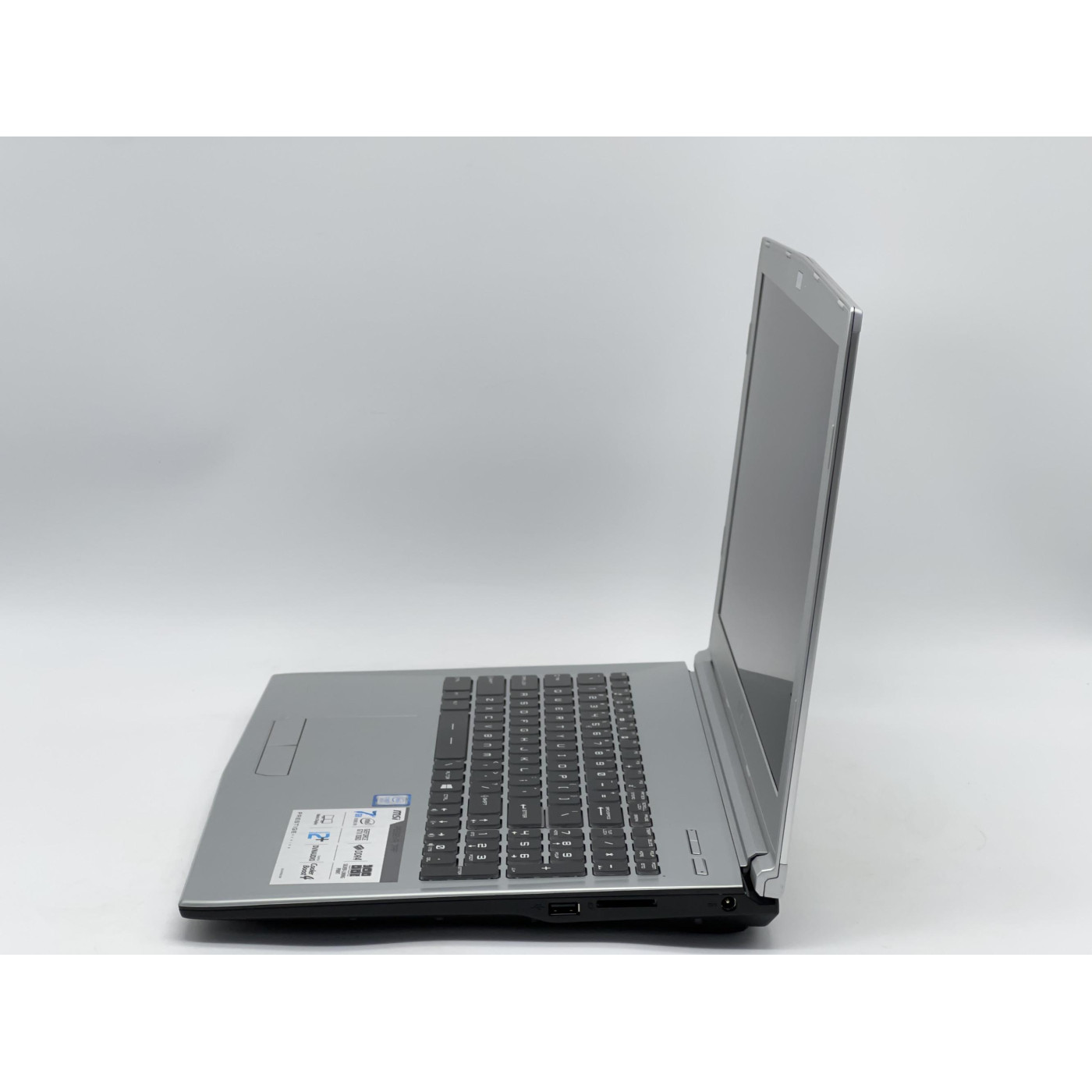 Ноутбук MSI 15.6 Prestige PE62VR 7RF FHD IPS/Intel Core i7-7700HQ/16GB/240GB SSD + 1000GB HDD/NVIDIA GeForce GTX 1060 6GB/DOS/Silver (SH2607323) Б/у