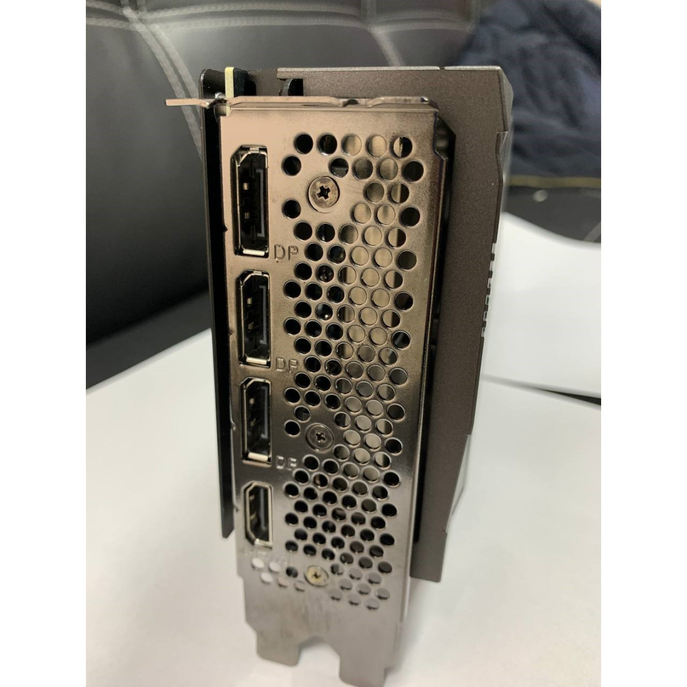 Видеокарта Lenovo Legion NVIDIA GeForce RTX 3070 8Gb Bulk (FRU5V10W62715) (GDDR6, 256 bit, PCI-E v4.0 x16)