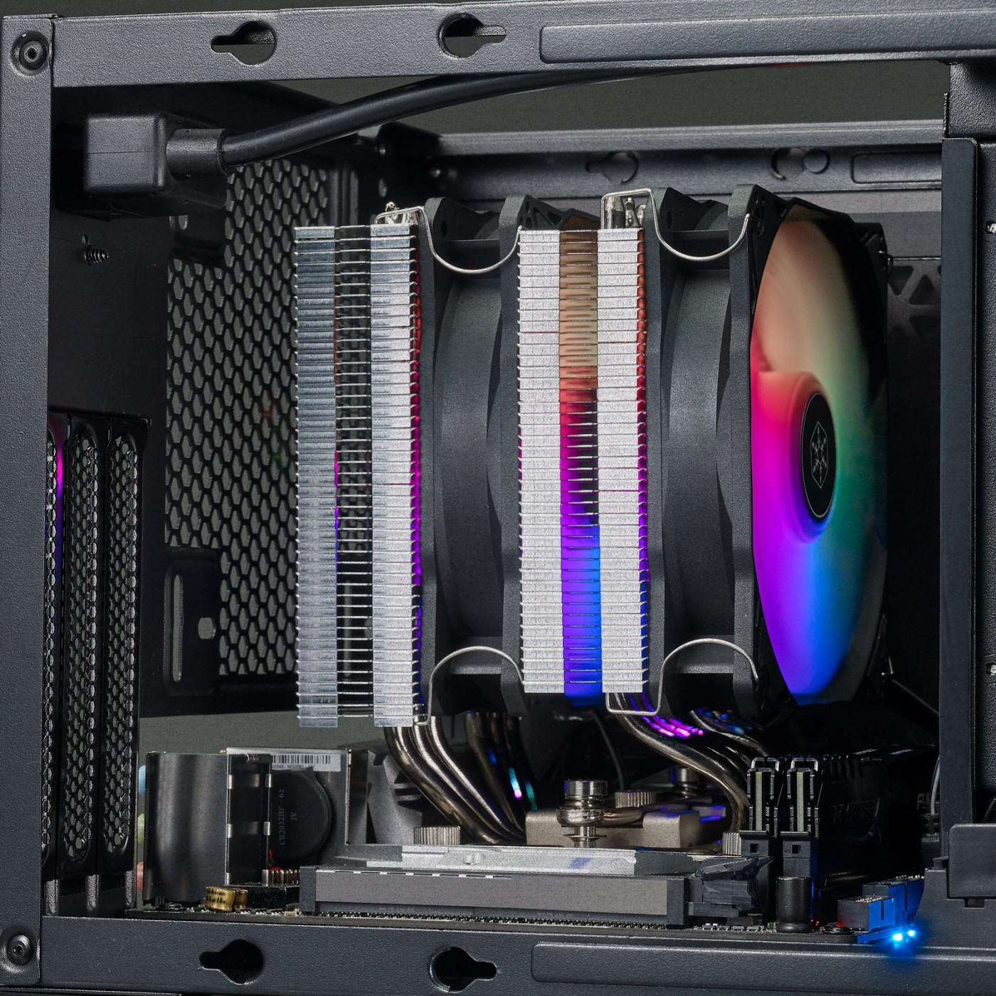 Кулер для процесора SilverStone Hydrogon (SST-HYD120-ARGB-V2)