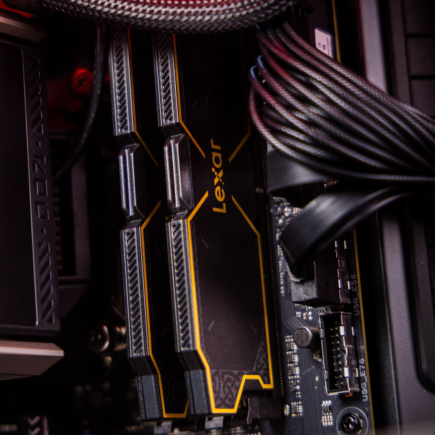 Комп'ютер CompX Powered by ASUS_596 (RTX 5090 32 Гб, Ryzen 7 9850X3D, DDR5 32 Гб, SSD 1 ТБ.)