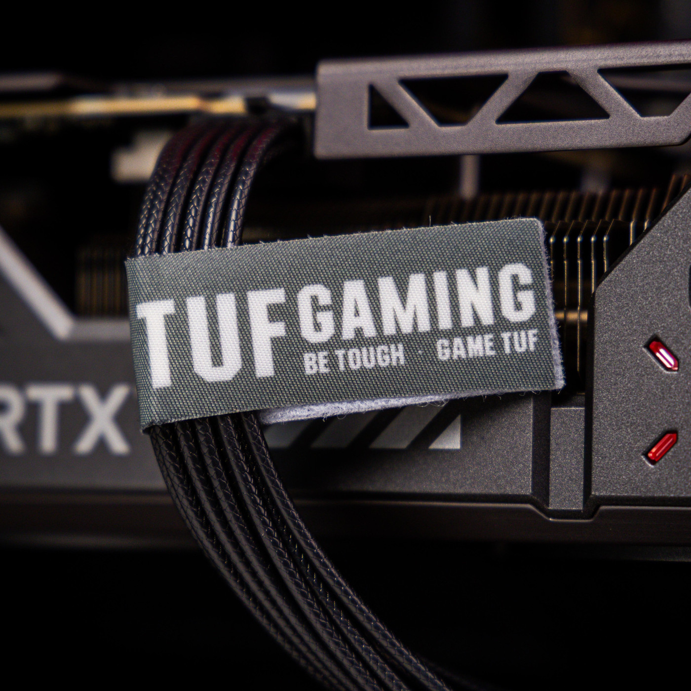 Комп'ютер CompX Powered by ASUS_583 (RTX 5070 Ti 16 Гб, Ryzen 7 9800X3D, DDR5 32 Гб, SSD 1 ТБ.)
