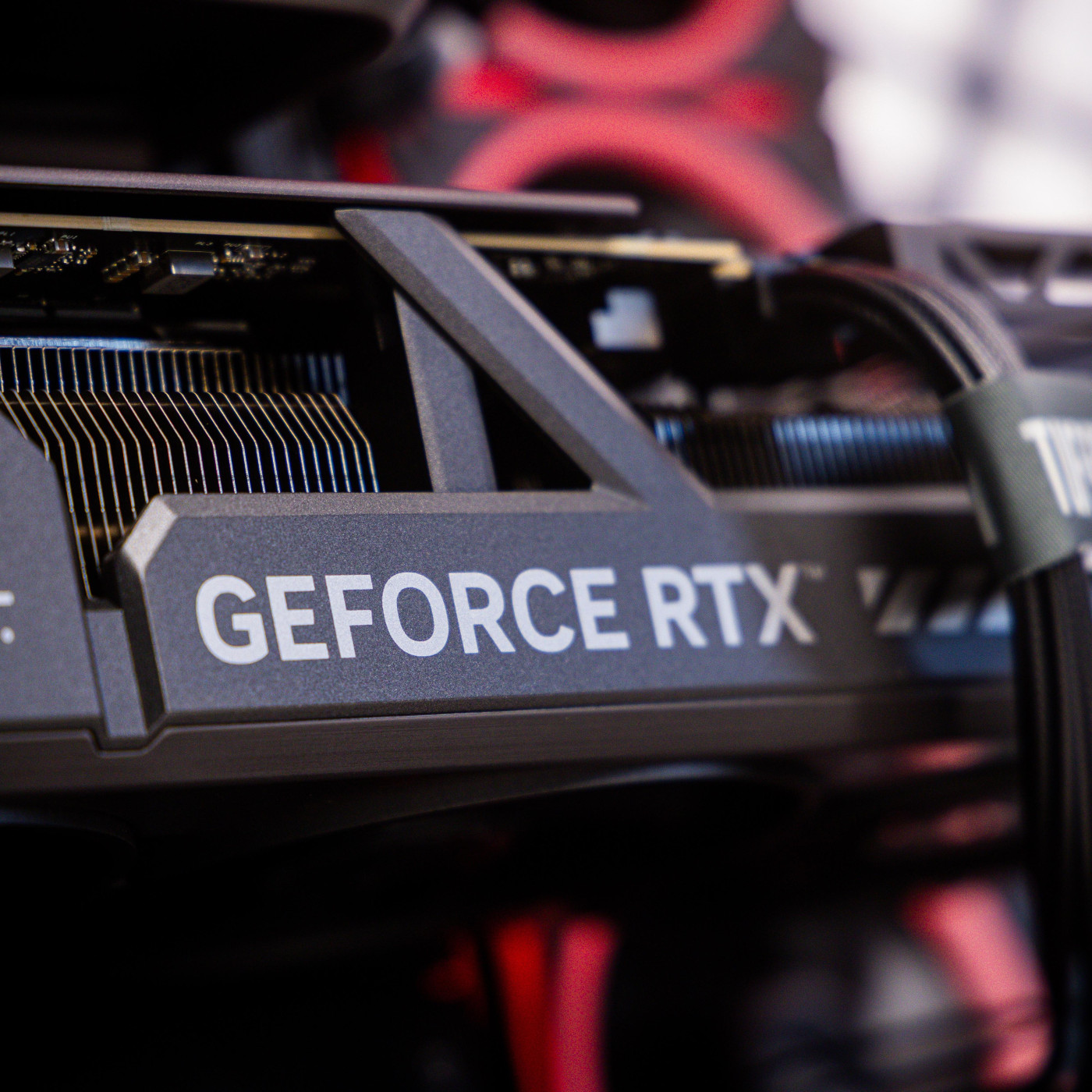Комп'ютер CompX Powered by ASUS_570 (RTX 5080 16 Гб, Ryzen 7 9800X3D, DDR5 32 Гб, SSD 1 ТБ.)