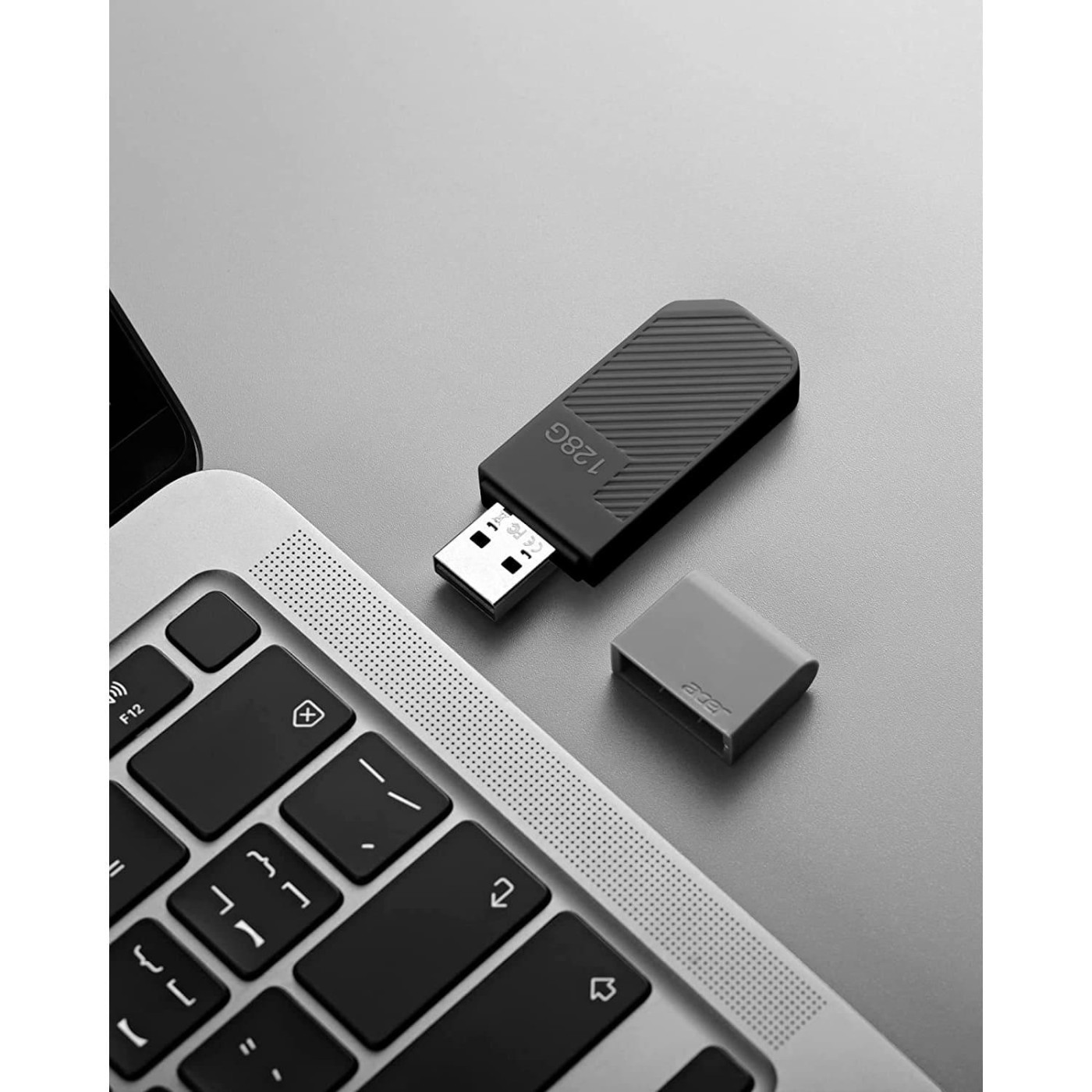 Флеш-накопитель Acer 128G usb2.0 UP200 Black (BL.9BWWA.512)