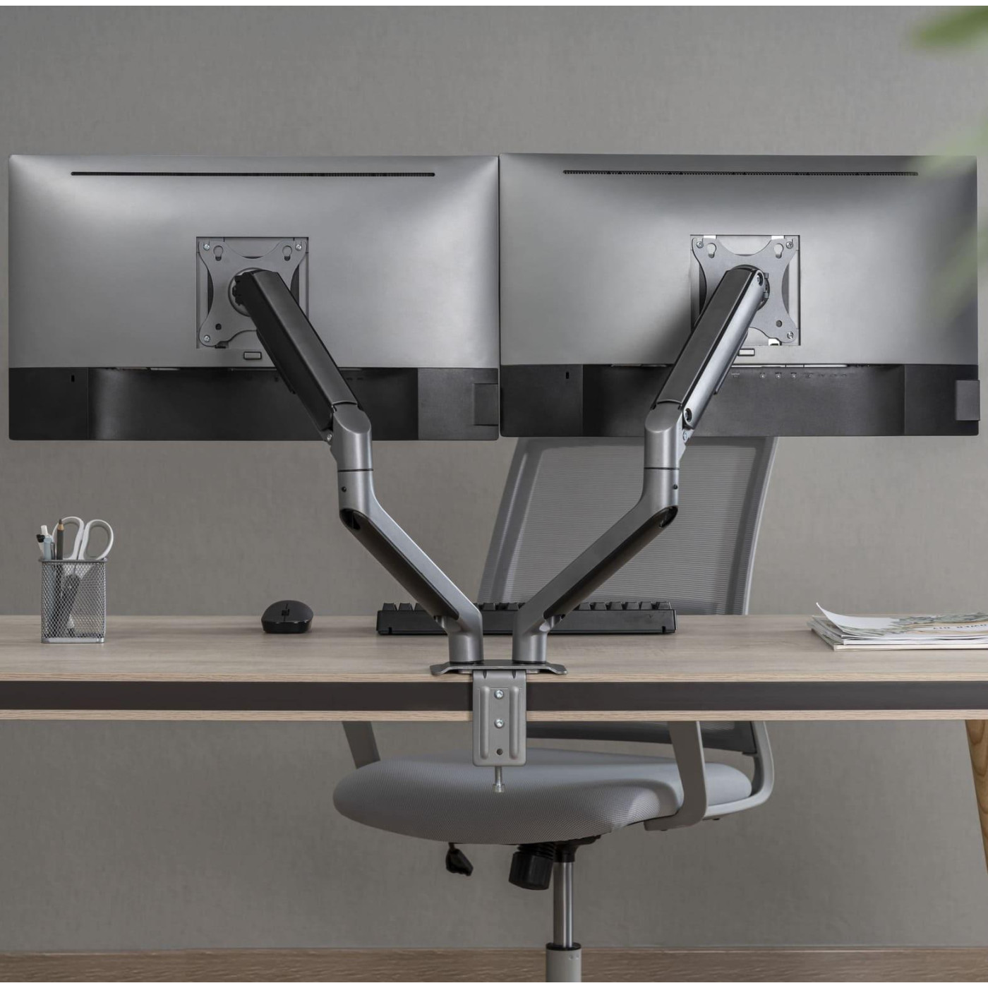 Кронштейн Gembird MA-DA2-05 MA-DA2-05