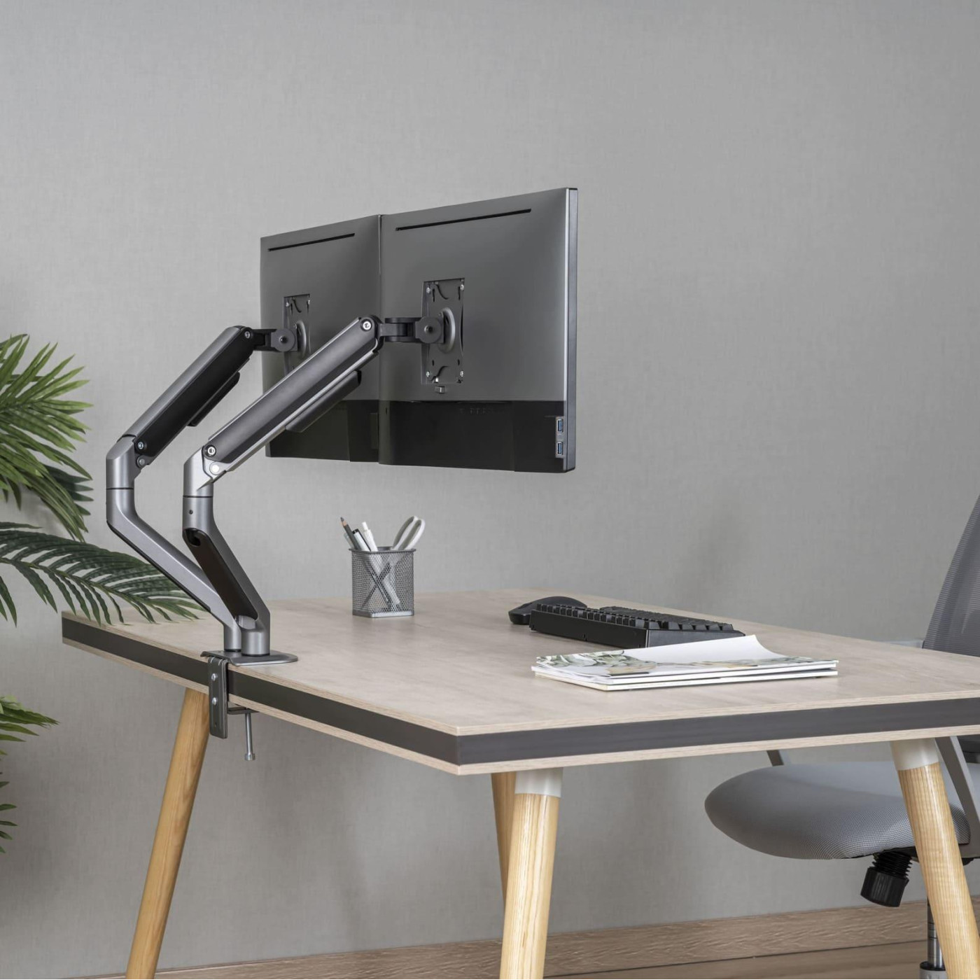 Кронштейн Gembird MA-DA2-05 MA-DA2-05