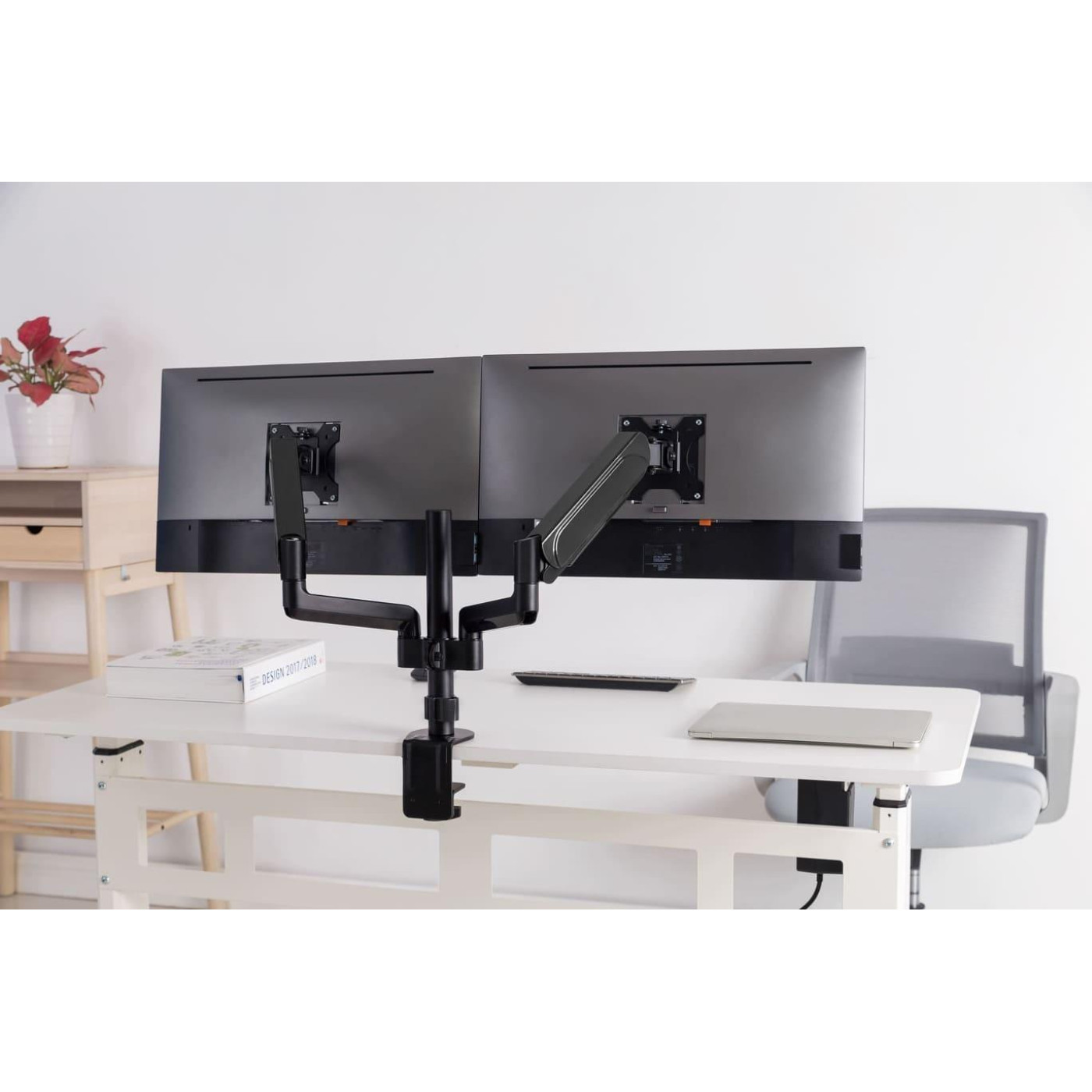 Кронштейн OfficePro MA722B Black MA722B