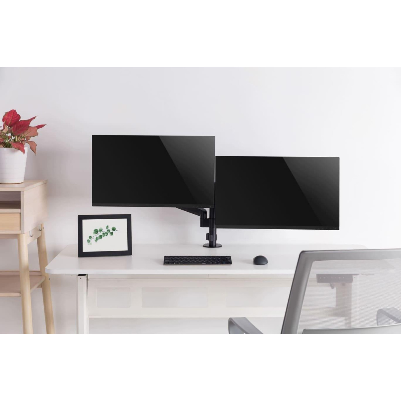 Кронштейн OfficePro MA722B Black MA722B